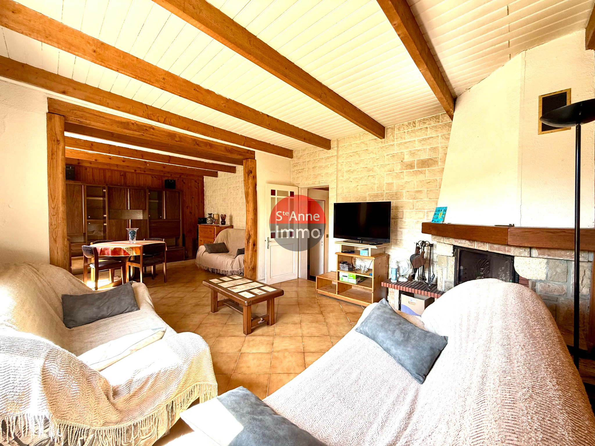Immo80 – L'immobilier à Amiens et dans la Somme-ESMERY-HALLON – MAISON INDIVIDUELLE – 2 CHAMBRES – PLAIN PIED – GARAGE – JARDIN
