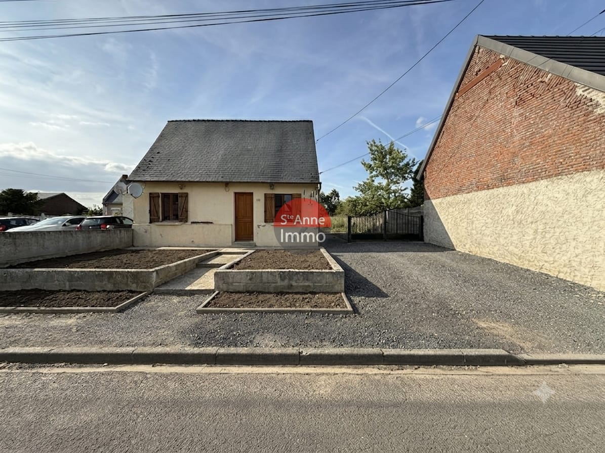 Immo80 – L'immobilier à Amiens et dans la Somme-ERCHEU – MAISON INDIVIDUELLE – 3 CHAMBRES – COUR – JARDIN – TRAVAUX