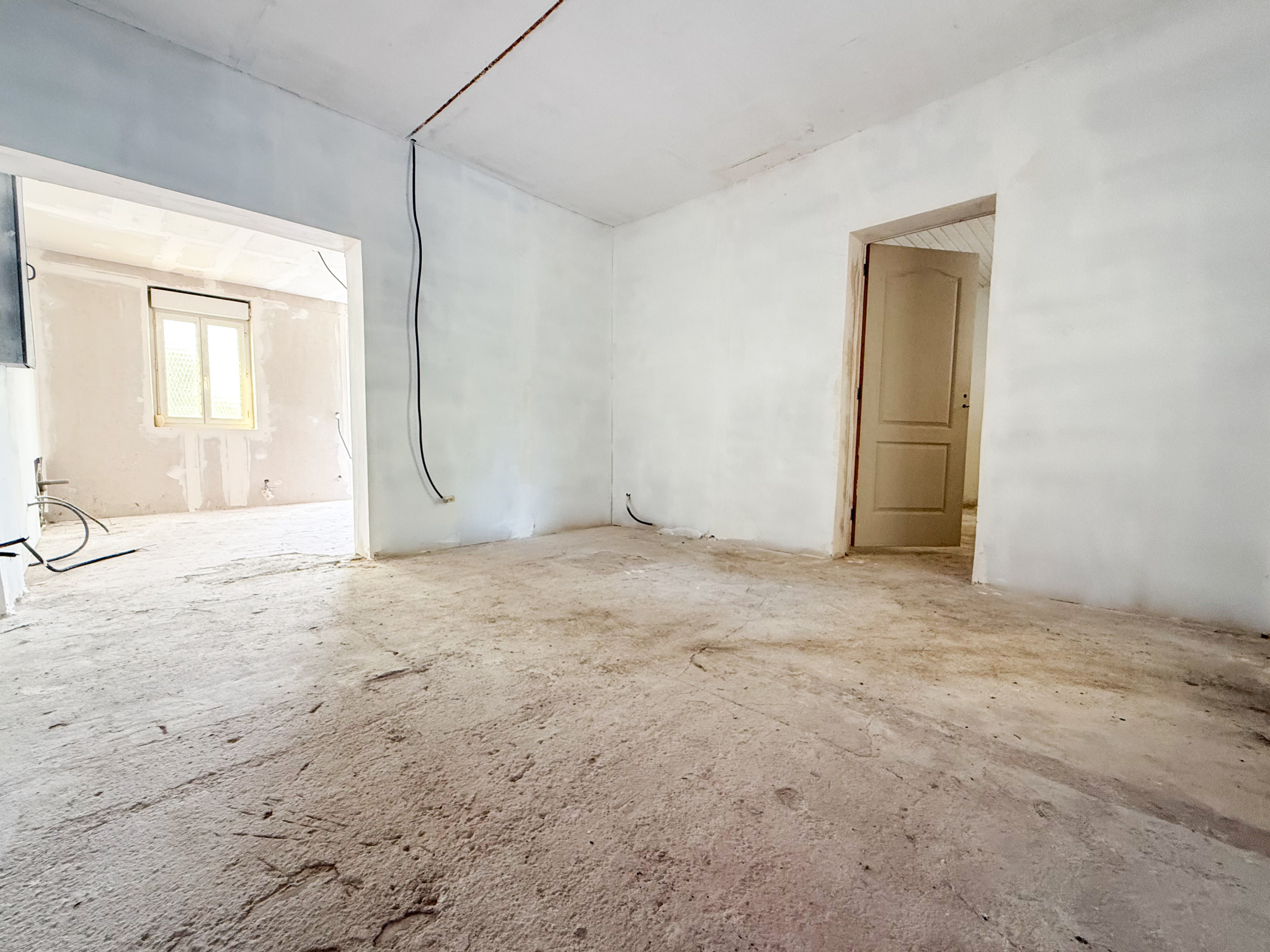 Immo80 – L'immobilier à Amiens et dans la Somme-FRESNOY-LES-ROYE – 70m2 – MAISON INDIVIDUELLE – PLAIN PIED – 2 CHAMBRES – GARAGE – JARDIN