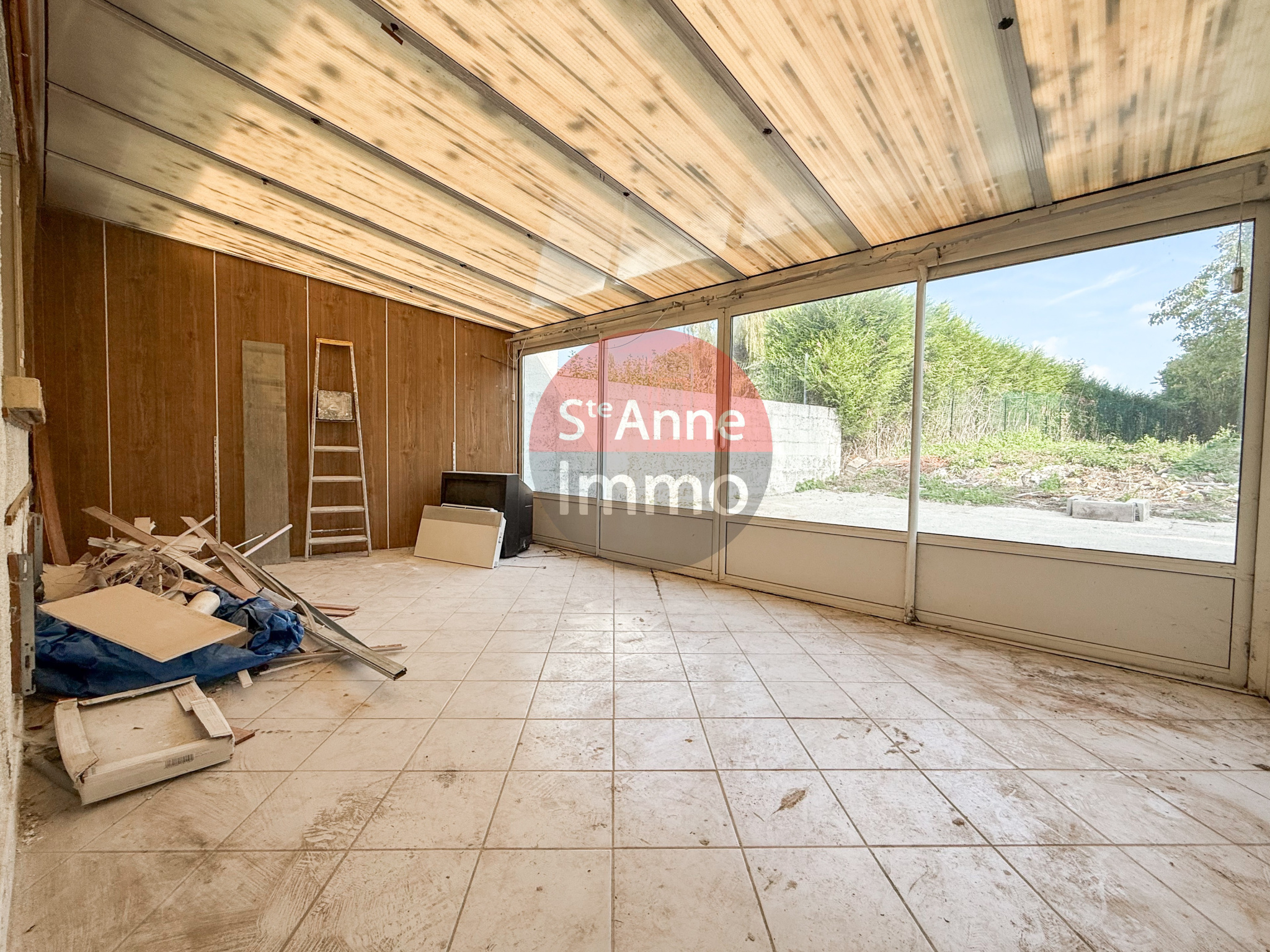 Immo80 – L'immobilier à Amiens et dans la Somme-FRESNOY-LES-ROYE – 70m2 – MAISON INDIVIDUELLE – PLAIN PIED – 2 CHAMBRES – GARAGE – JARDIN