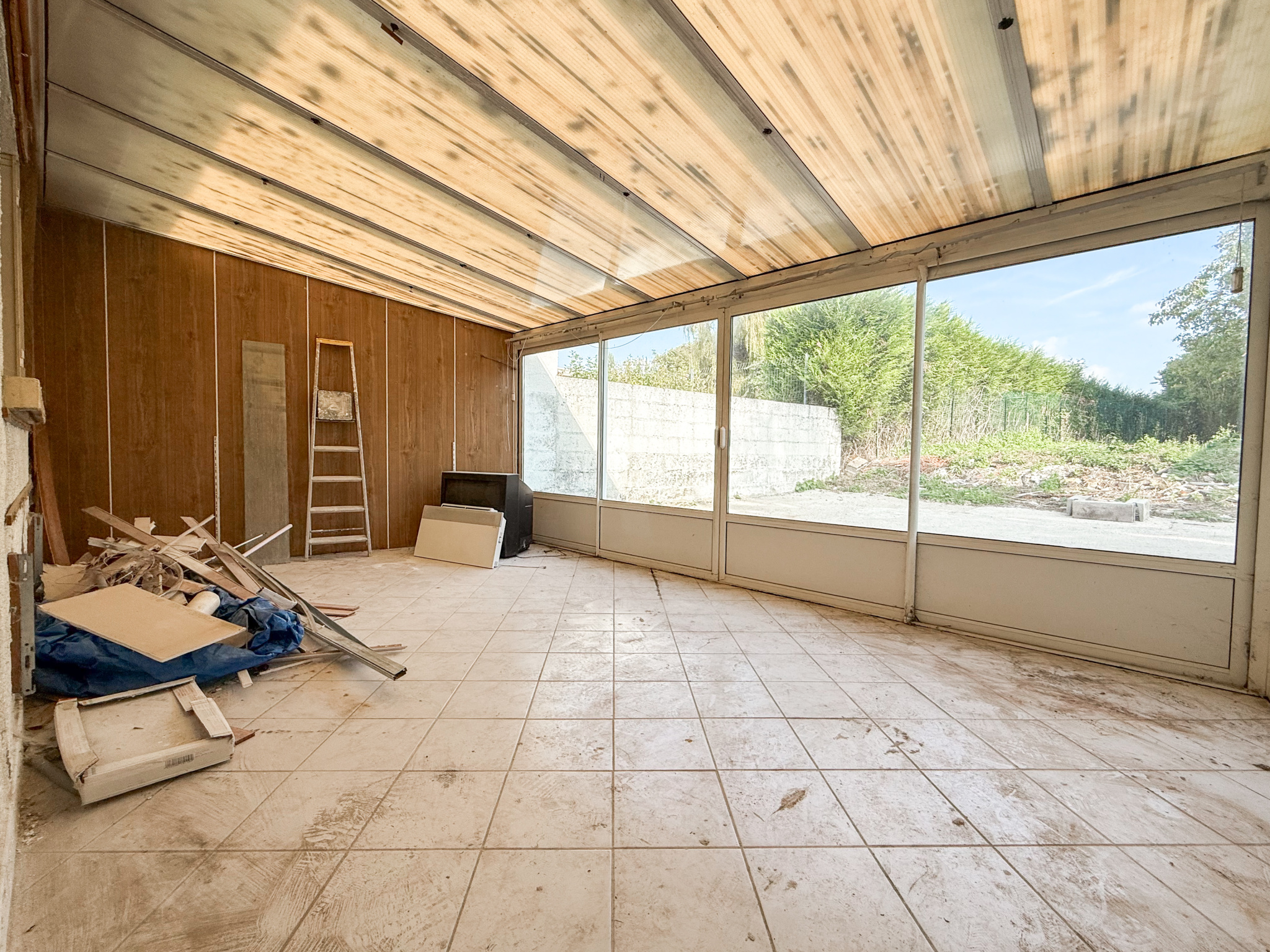 Immo80 – L'immobilier à Amiens et dans la Somme-FRESNOY-LES-ROYE – 70m2 – MAISON INDIVIDUELLE – PLAIN PIED – 2 CHAMBRES – GARAGE – JARDIN