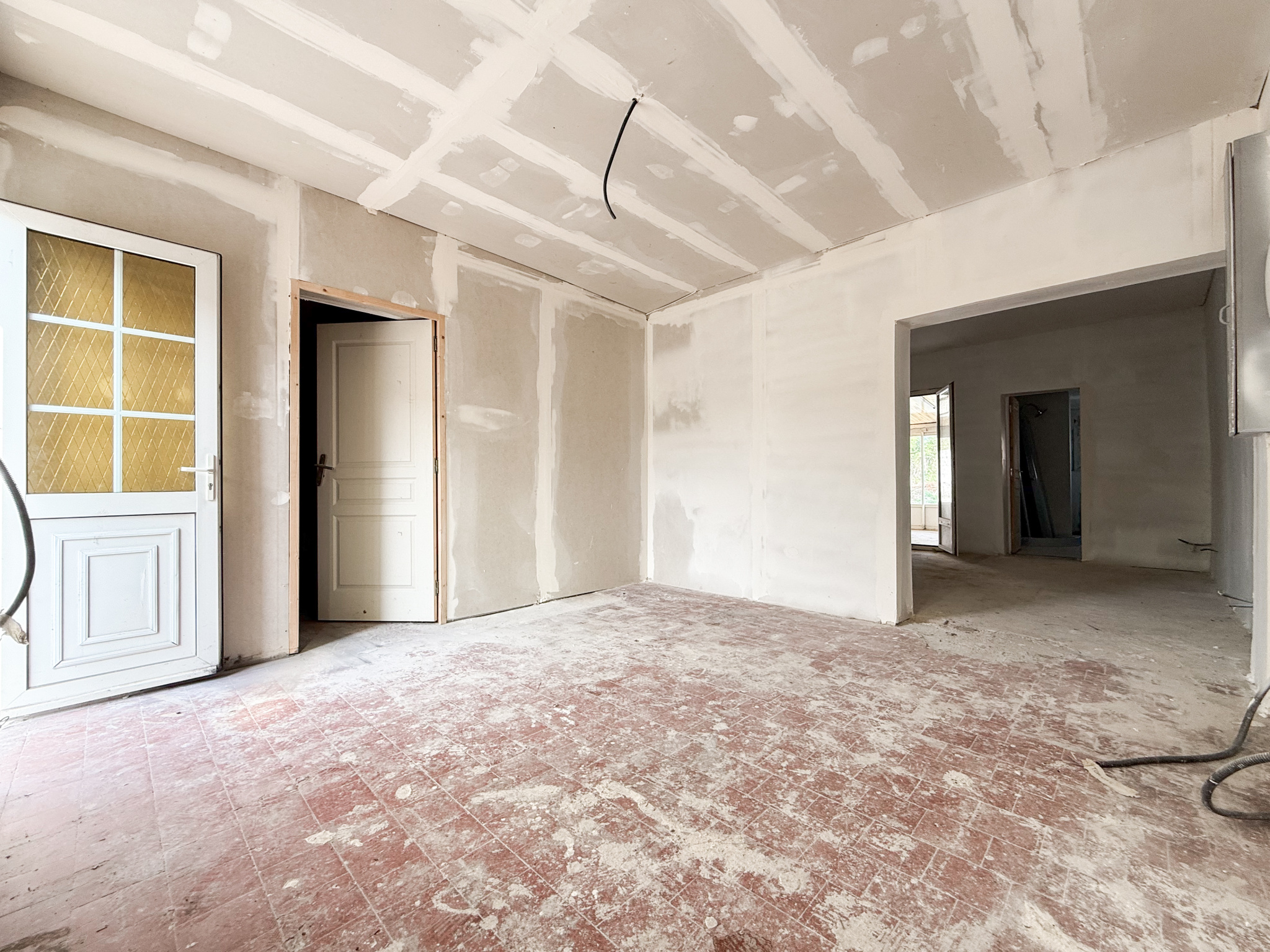 Immo80 – L'immobilier à Amiens et dans la Somme-FRESNOY-LES-ROYE – 70m2 – MAISON INDIVIDUELLE – PLAIN PIED – 2 CHAMBRES...