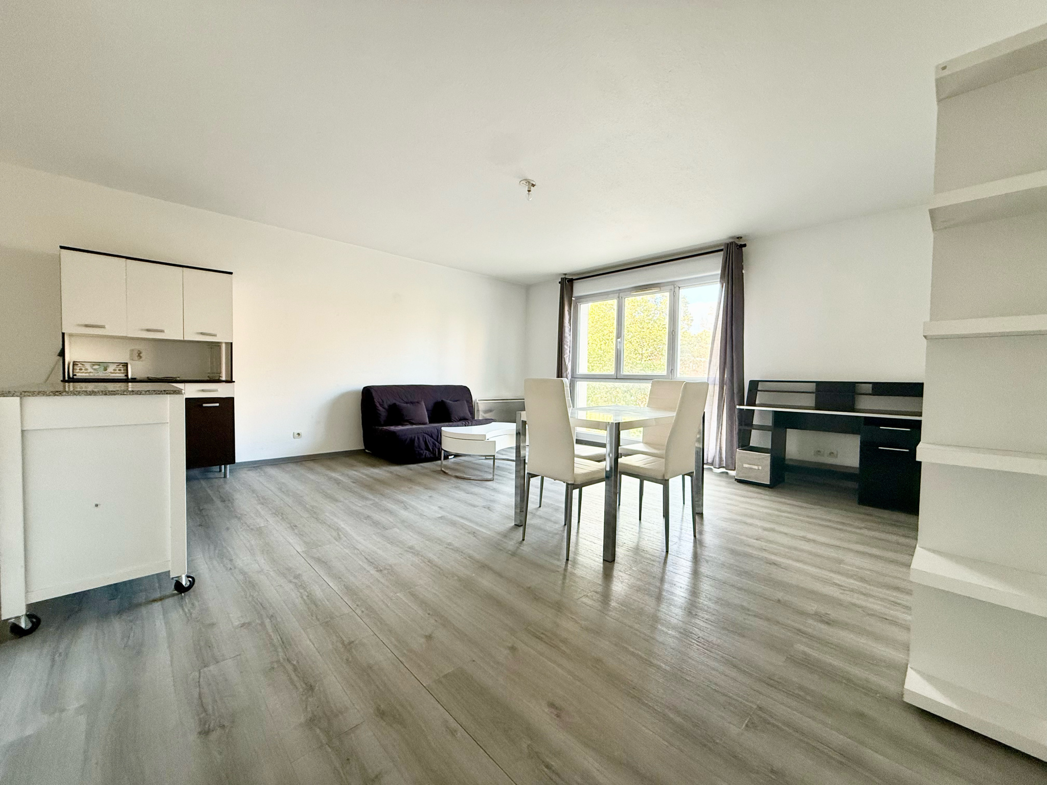 Immo80 – L'immobilier à Amiens et dans la Somme-AMIENS – QUARTIER SAINT LEU – APPARTEMENT T2 – PLACE DE PARKING