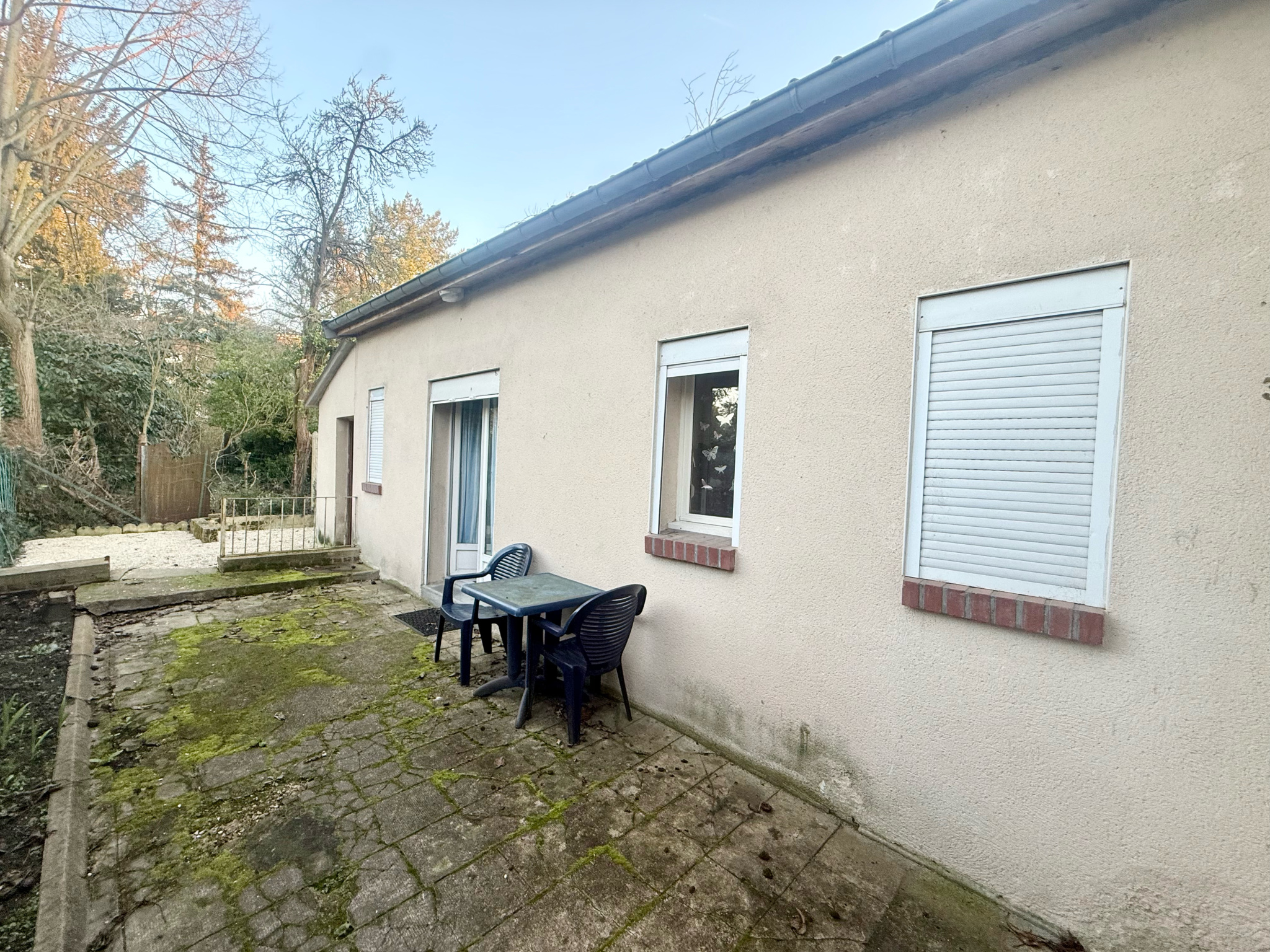 Immo80 – L'immobilier à Amiens et dans la Somme-AMIENS – QUARTIER HENRIVILLE – T2 DUPLEX – CAVE – JARDIN COMMUN