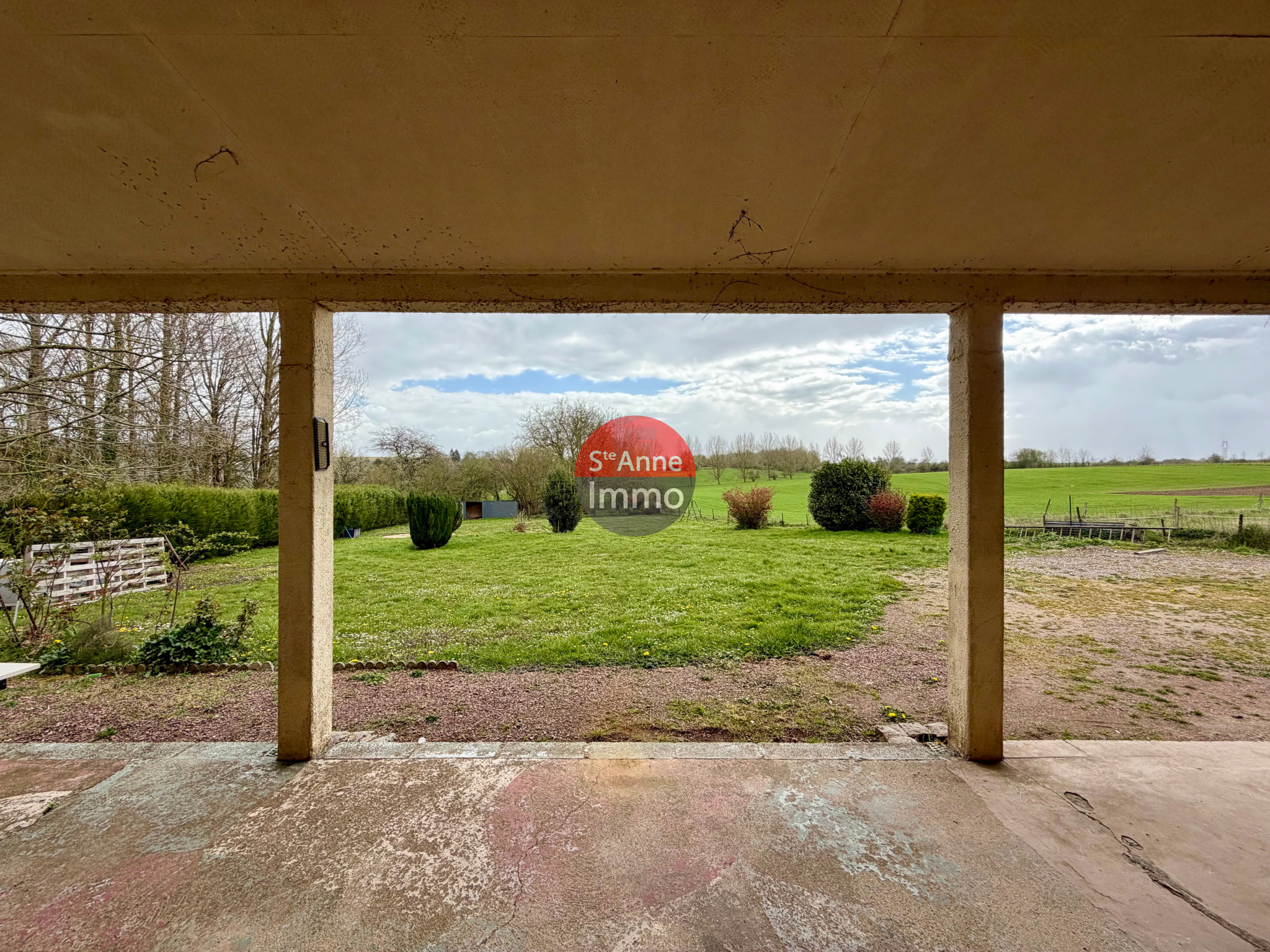 Immo80 – L'immobilier à Amiens et dans la Somme-MIRAUMONT – MAISON INDIVIDUELLE DE PLAIN PIED – 80m2 – 2 CHAMBRES – JARDIN – GARAGE
