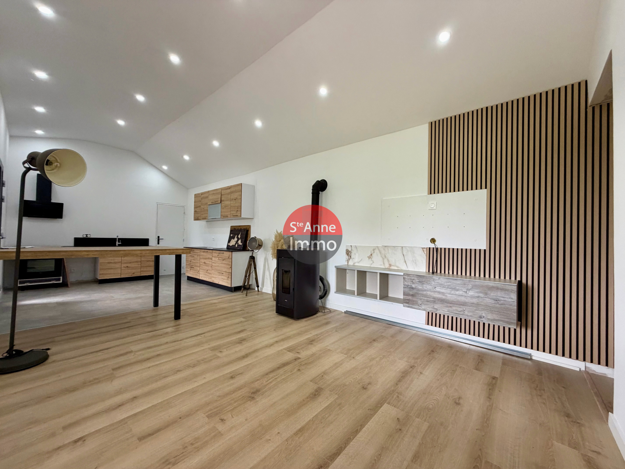 Immo80 – L'immobilier à Amiens et dans la Somme-MIRAUMONT – MAISON INDIVIDUELLE DE PLAIN PIED – 80m2 – 2 CHAMBRES –...