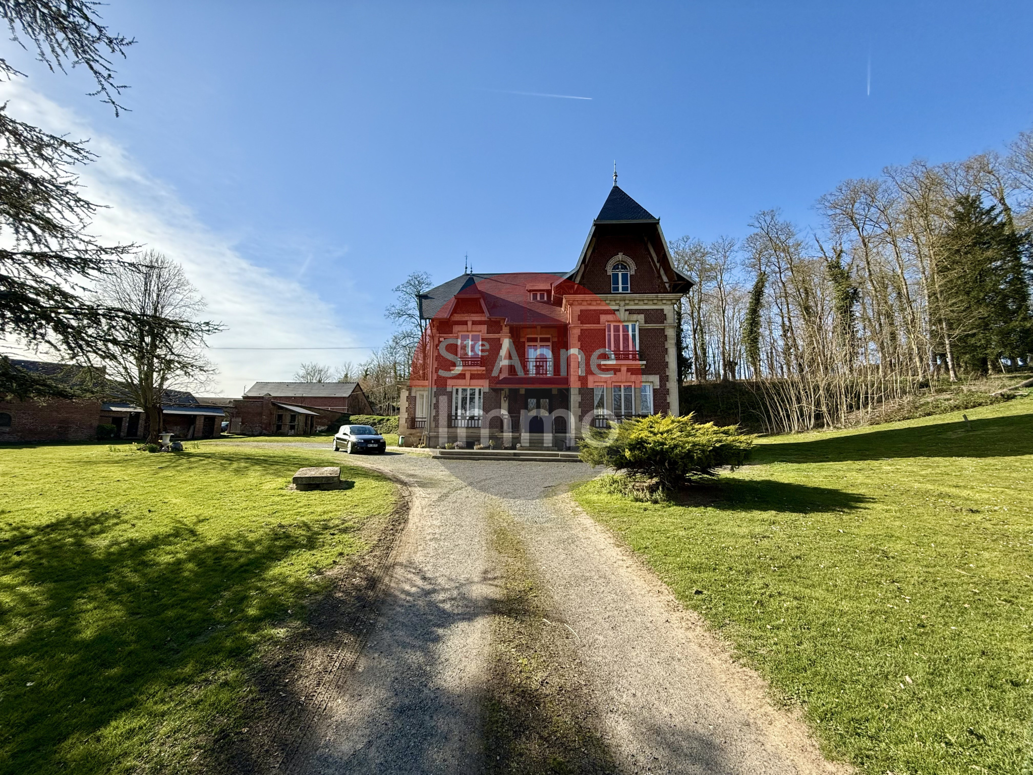 Immo80 – L'immobilier à Amiens et dans la Somme-MARESMONTIERS – PROPRIÉTÉ AVEC MAISON A RENOVER – DEPENDANCES – JARDIN –...
