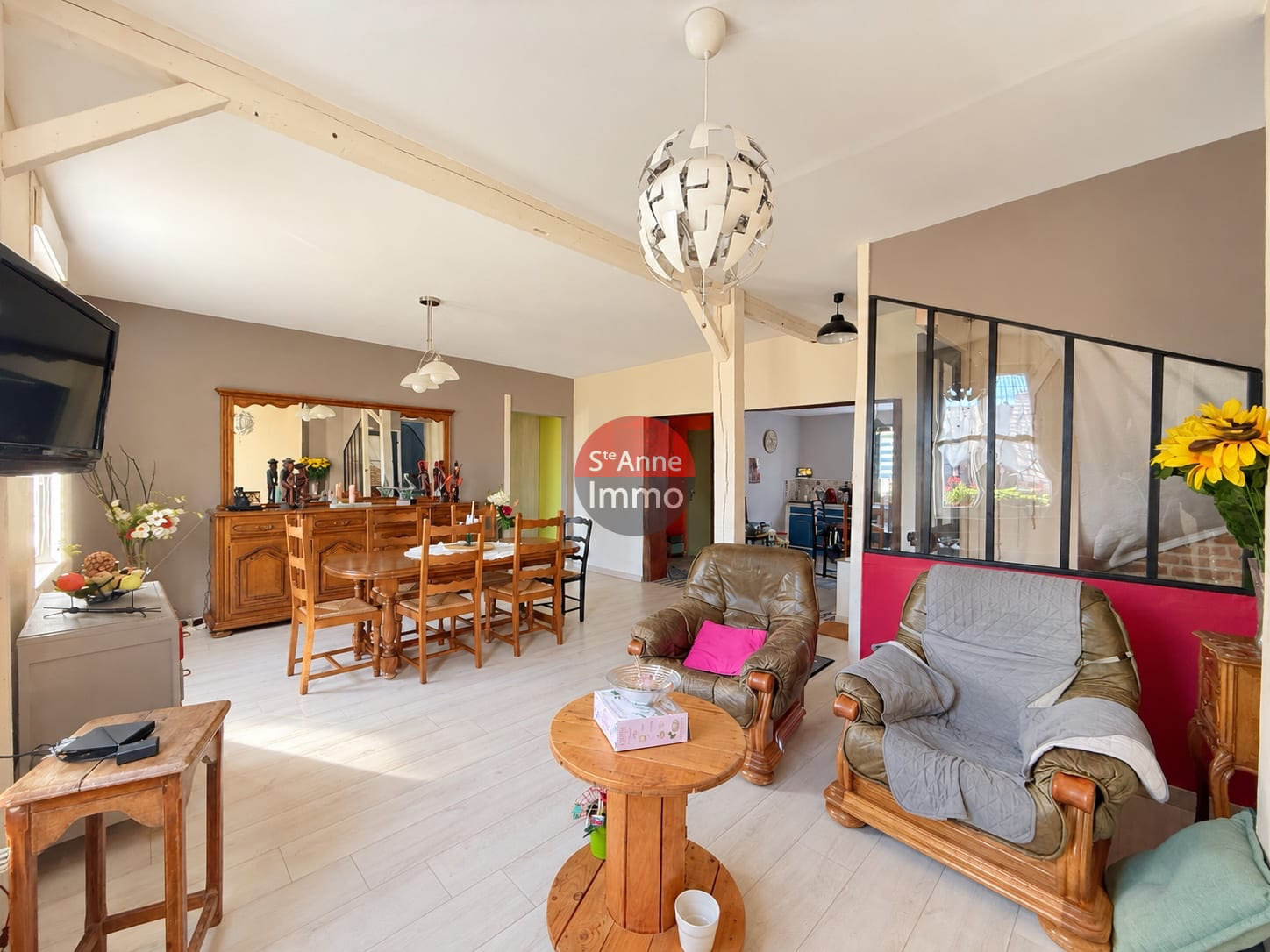 Immo80 – L'immobilier à Amiens et dans la Somme-VERS-SUR-SELLE – 160m2 – MAISON – 4 CHAMBRES – STUDIO – ATELIER – DEPENDANCES