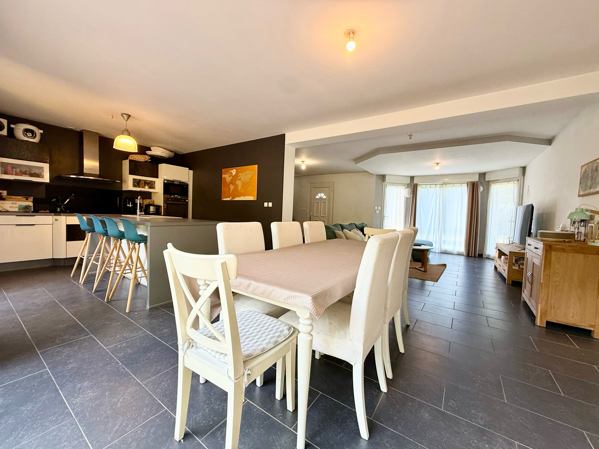 Immo80 – L'immobilier à Amiens et dans la Somme-GRATIBUS – PAVILLON INDIVIDUEL – 5 CHAMBRES – JARDIN – GARAGE