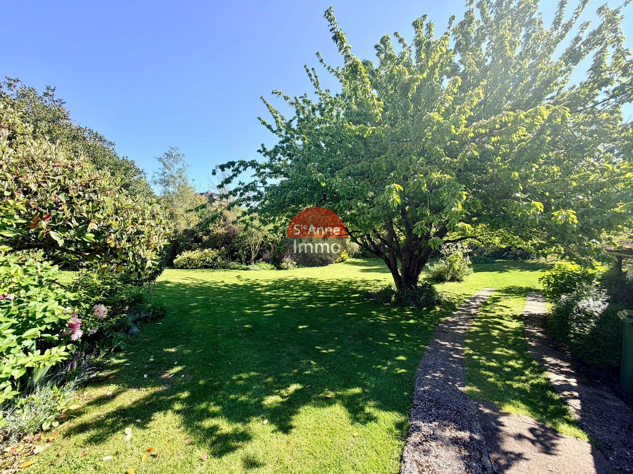 Immo80 – L'immobilier à Amiens et dans la Somme-AMIENS – MAISON – 130 M2 – 4 CHAMBRES – JARDIN – GARAGE – DEPENDANCE