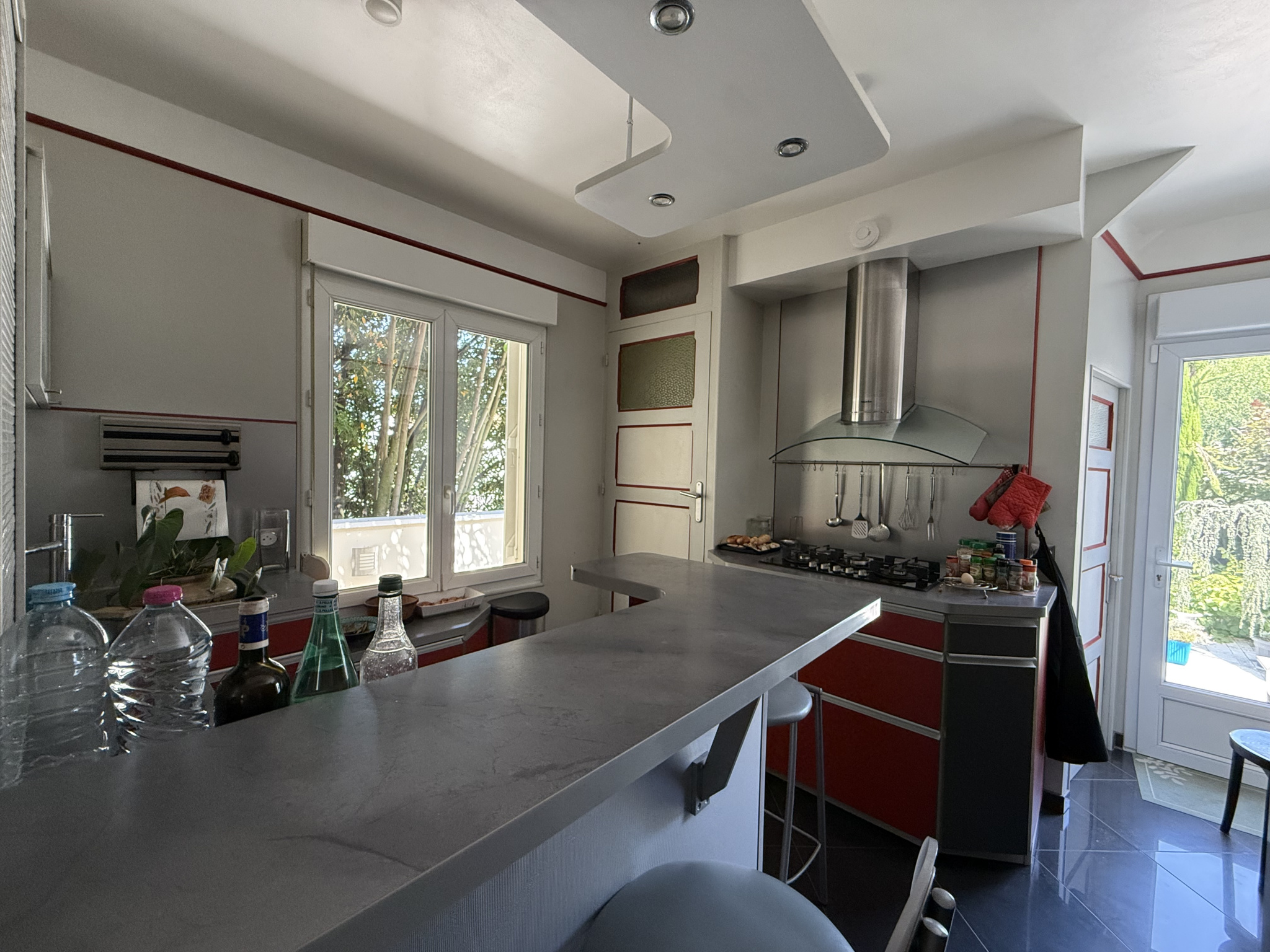 Immo80 – L'immobilier à Amiens et dans la Somme-AMIENS – QUARTIER SAINT ACHEUL – PAVILLON INDIVIDUEL – 3 CHAMBRES – JARDIN AVEC ACCÈS HORTILLONS – TERRASSE