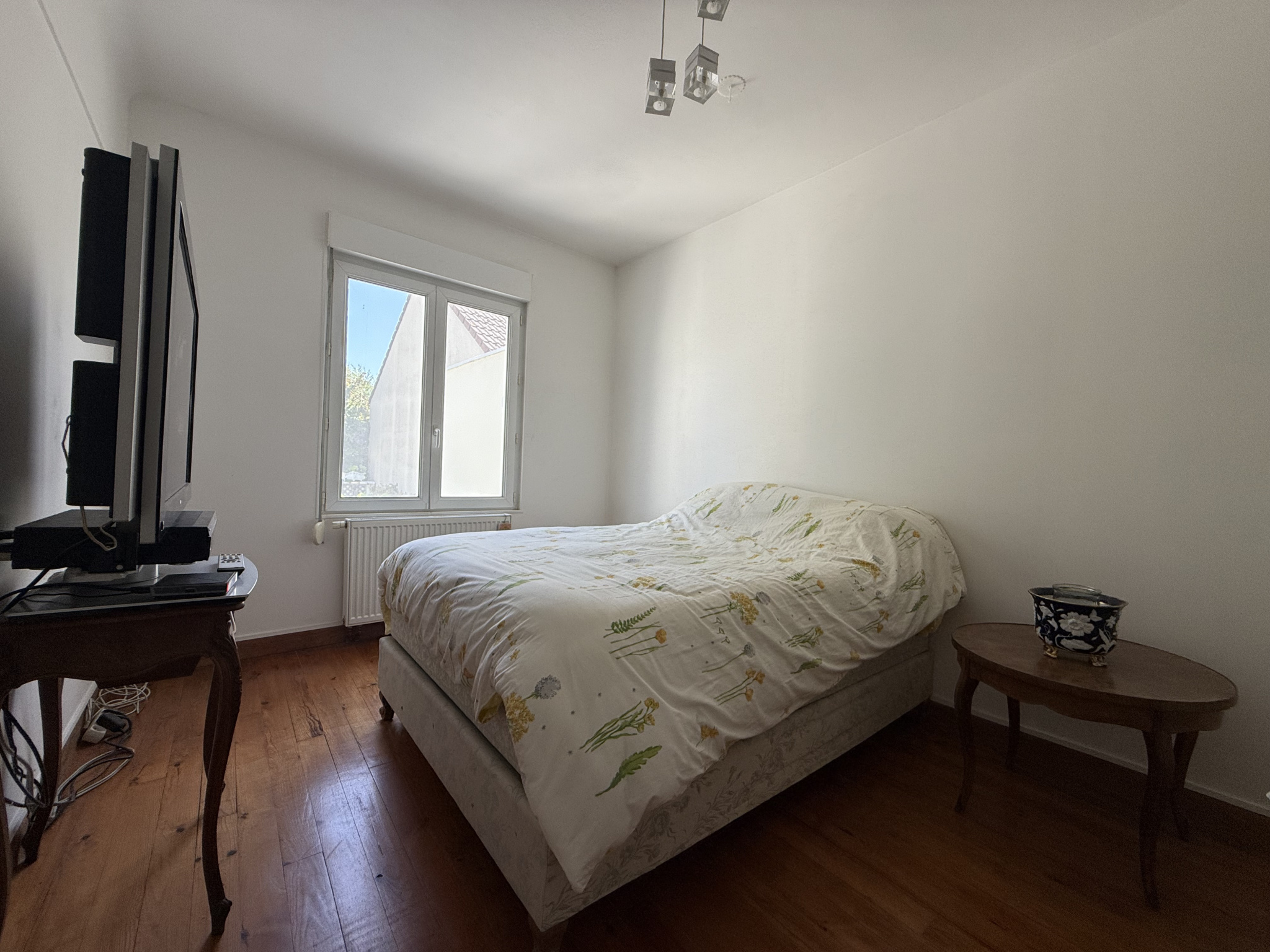 Immo80 – L'immobilier à Amiens et dans la Somme-AMIENS – QUARTIER SAINT ACHEUL – PAVILLON INDIVIDUEL – 3 CHAMBRES – JARDIN AVEC ACCÈS HORTILLONS – TERRASSE