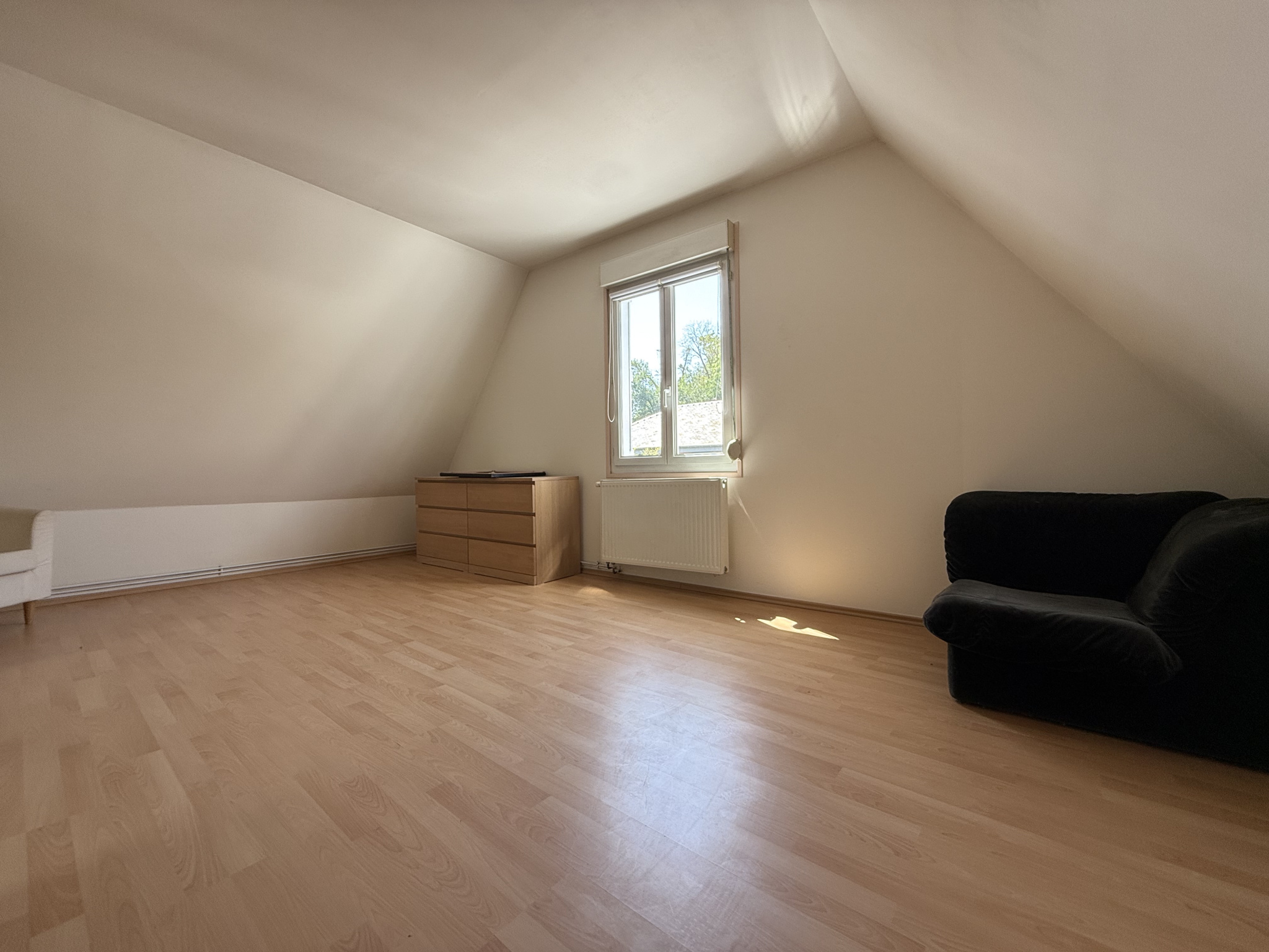 Immo80 – L'immobilier à Amiens et dans la Somme-AMIENS – QUARTIER SAINT ACHEUL – PAVILLON INDIVIDUEL – 3 CHAMBRES – JARDIN AVEC ACCÈS HORTILLONS – TERRASSE