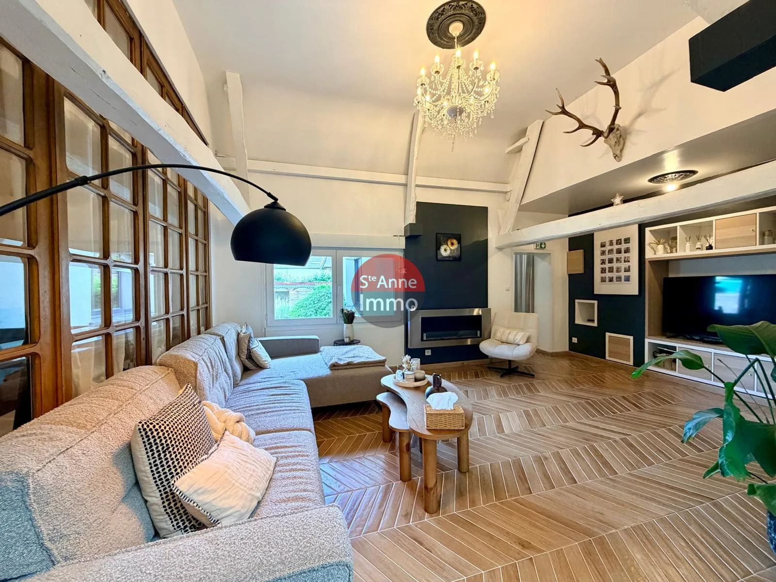 Immo80 – L'immobilier à Amiens et dans la Somme-VAUX-EN-AMIENOIS – MAISON – 185 M2 – 4 CHAMBRES – PARKING – JARDIN
