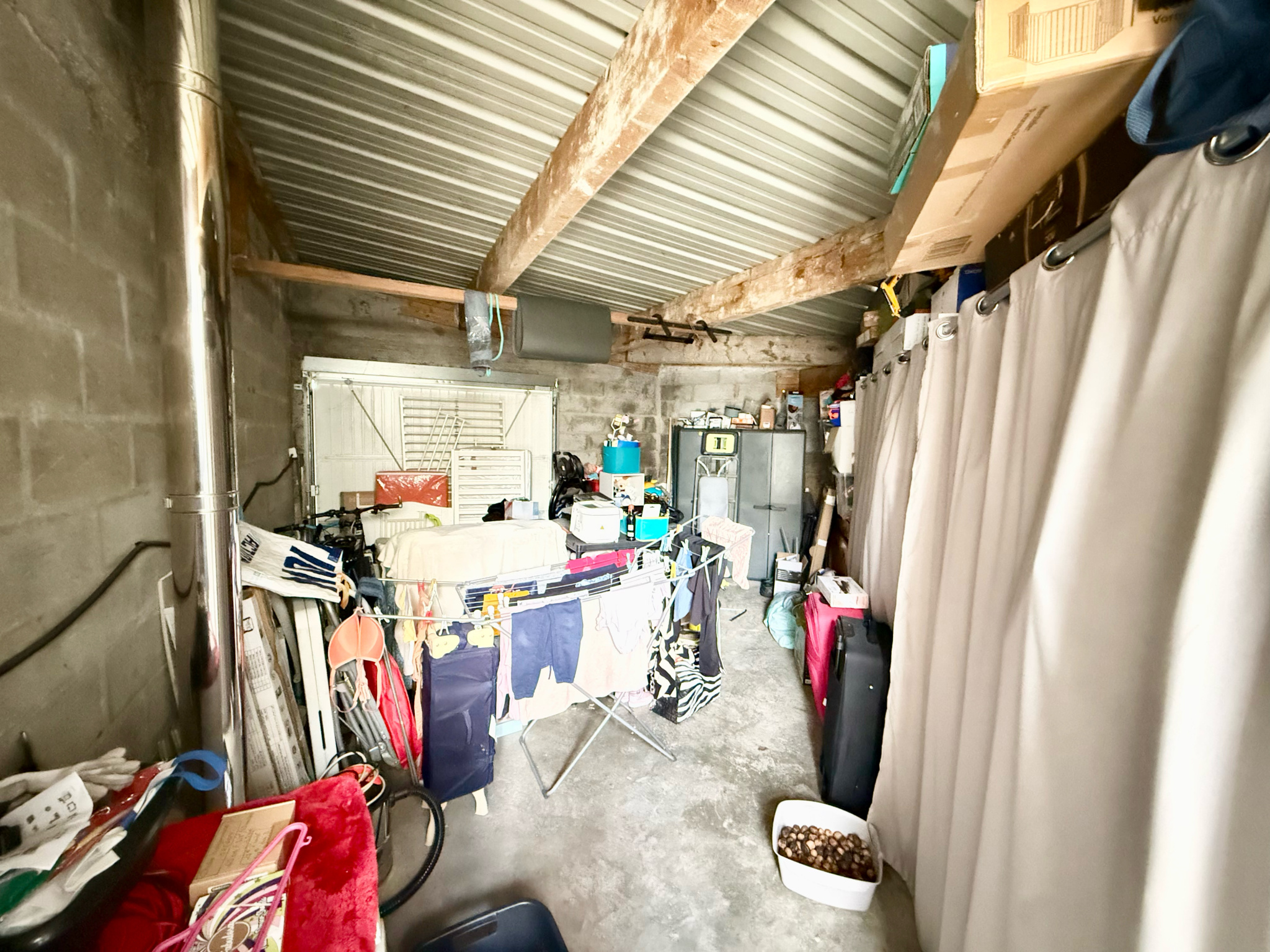 Immo80 – L'immobilier à Amiens et dans la Somme-RIVERY – MAISON MITOYENNE – 3 CHAMBRES – GARAGE – COUR