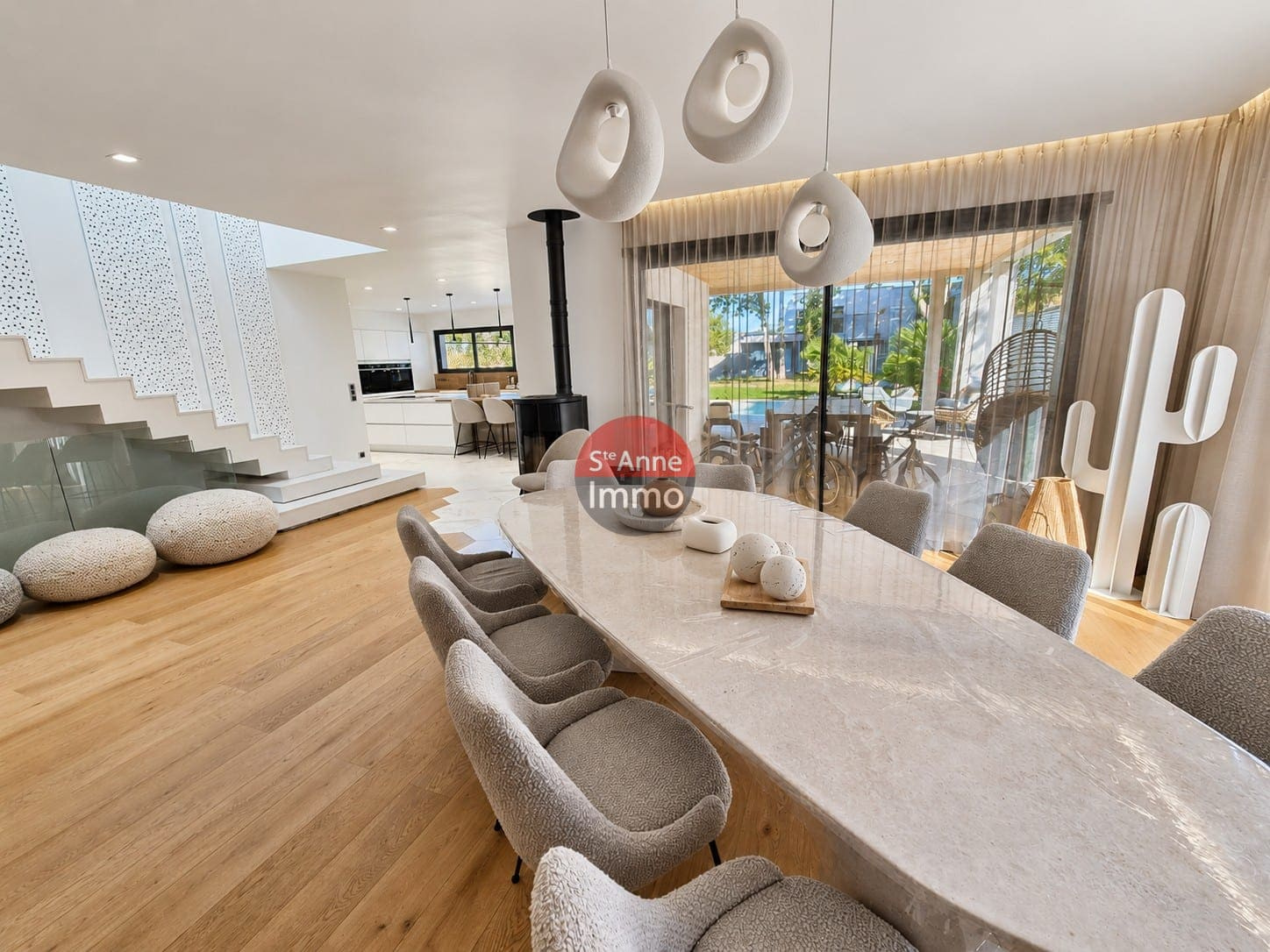 Immo80 – L'immobilier à Amiens et dans la Somme-AMIENS -HENRIVILLE A 5MIN DU CENTRE VILLE –  MAISON CONTEMPORAINE D&rsquo;EXCEPTION DE 278 M2 AVEC PISCINE