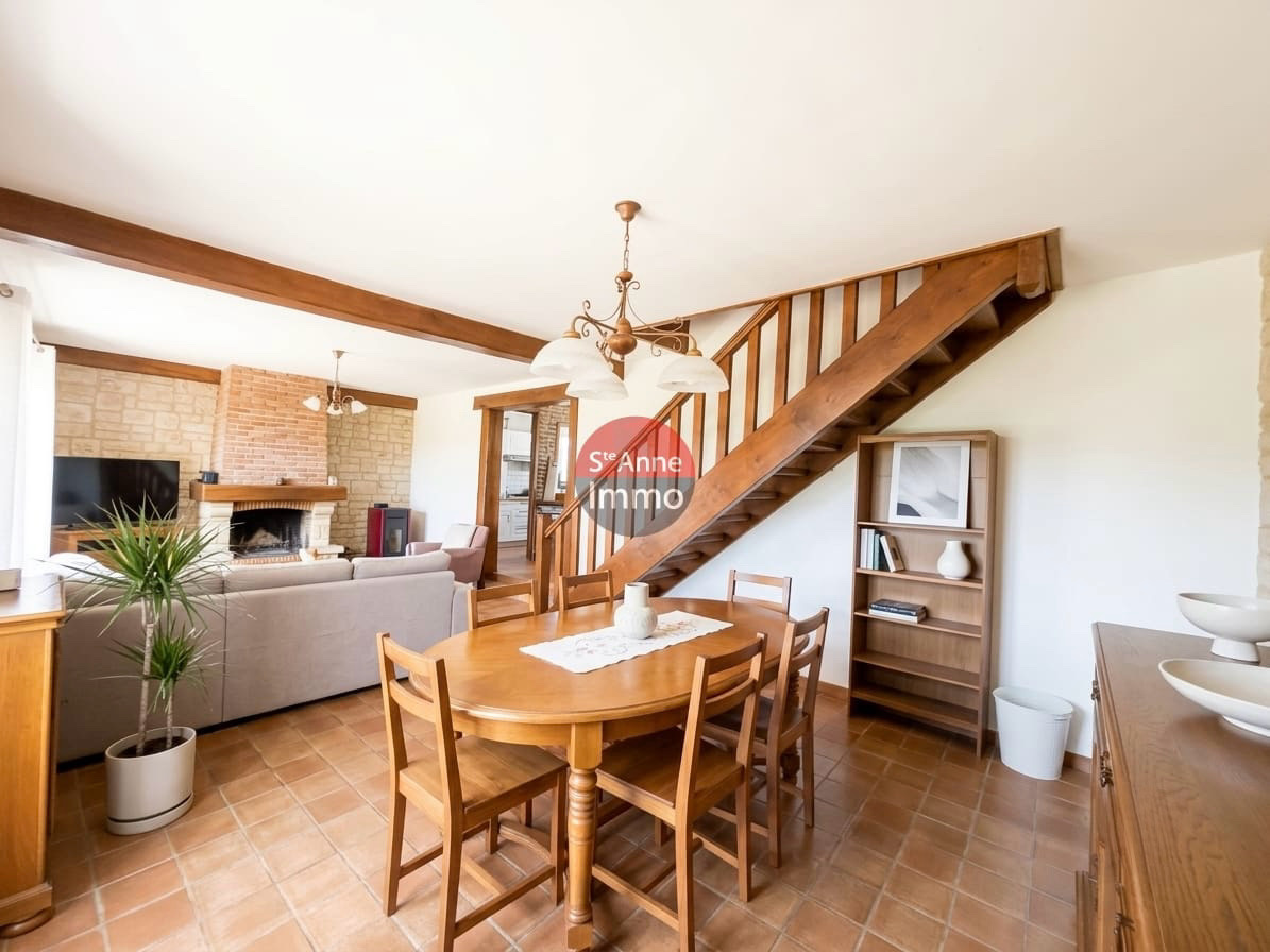 Immo80 – L'immobilier à Amiens et dans la Somme-ROSIERES-EN-SANTERRE – PAVILLON INDIVIDUELLE – 3 CHAMBRES – GARAGE – JARDIN