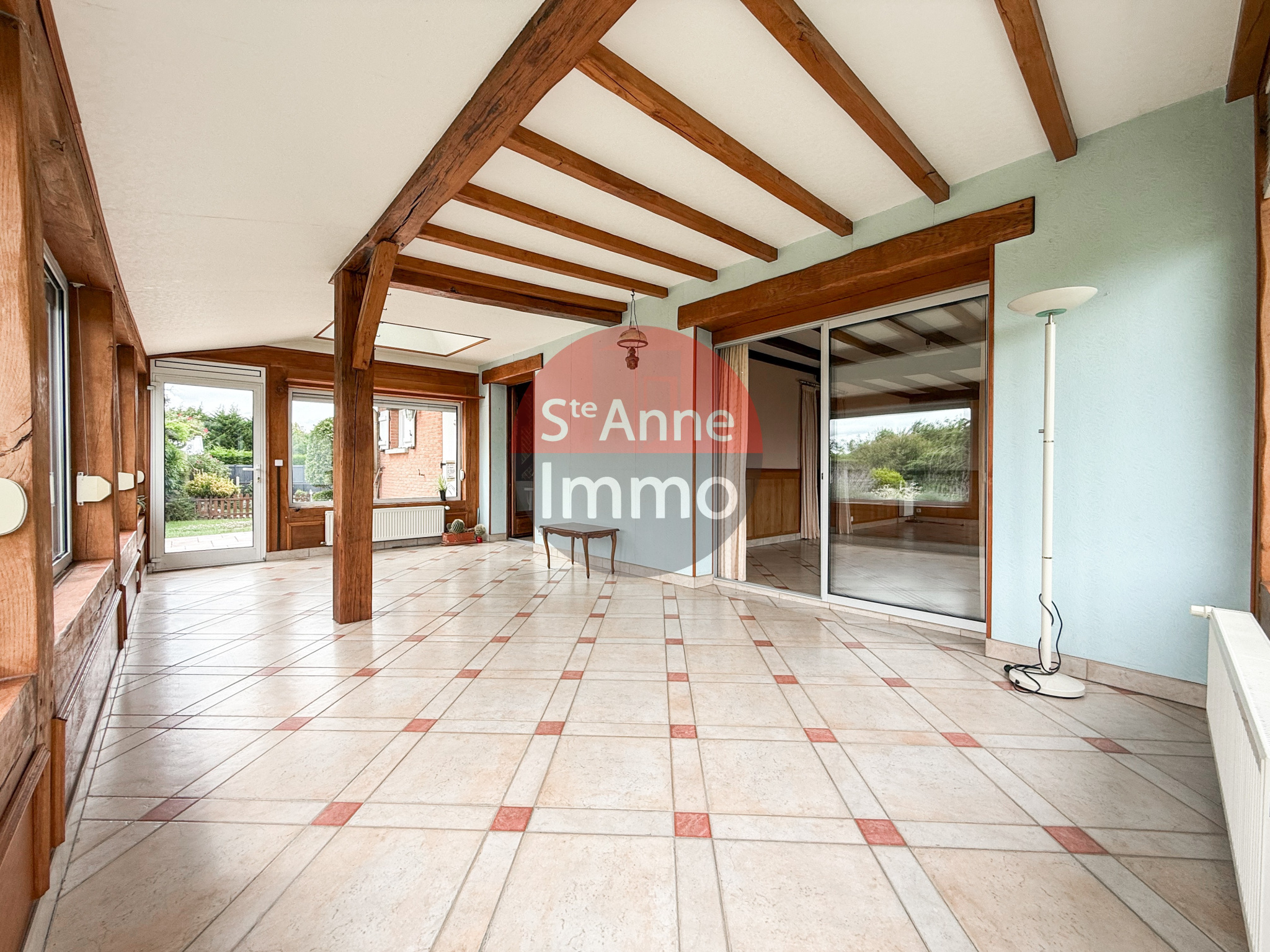 Immo80 – L'immobilier à Amiens et dans la Somme-VILLERS-LES-ROYE – MAISON INDIVIDUELLE – 175m2 – AUTONOMIE DE PLAIN PIED – 4 CHAMBRES – 1 BUREAU – SOUS SOL CO