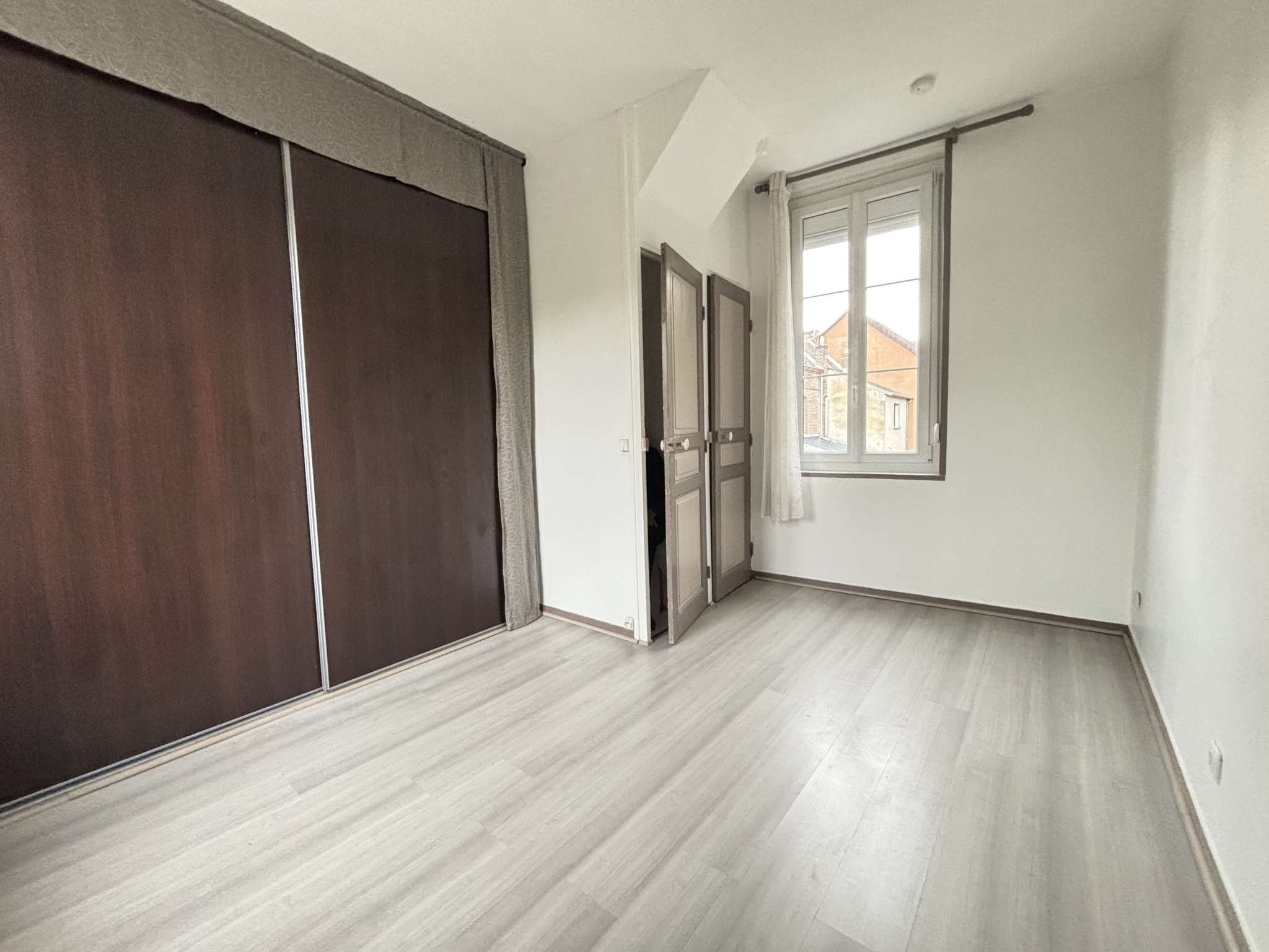 Immo80 – L'immobilier à Amiens et dans la Somme-MAISON 2 CHAMBRES – 67M2- JARDIN