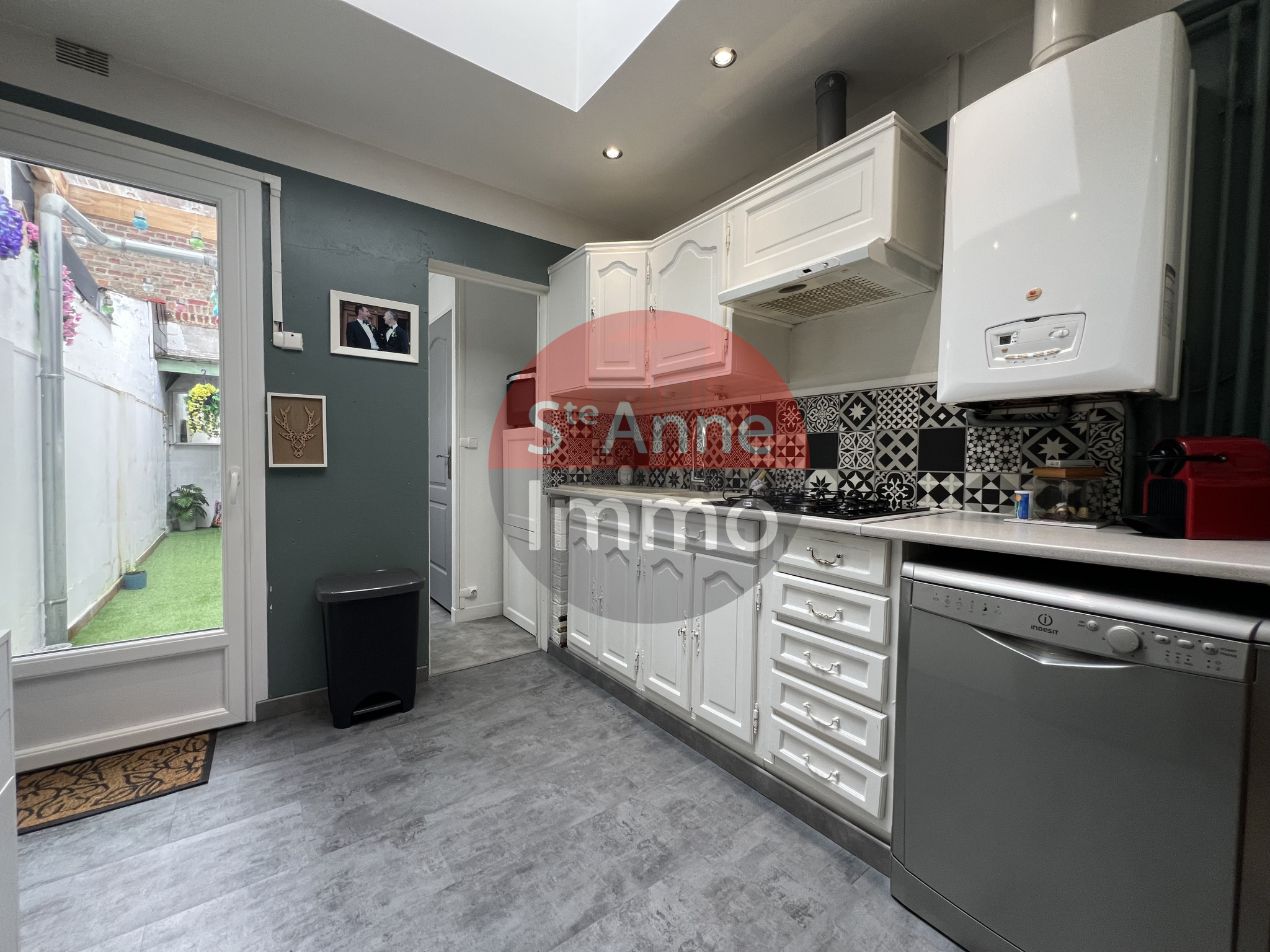 Immo80 – L'immobilier à Amiens et dans la Somme-AMIENS – QUARTIER SAINT ACHEUL  – 2 CHAMBRES + POSSIBILITES 2 CHAMBRES – COUR