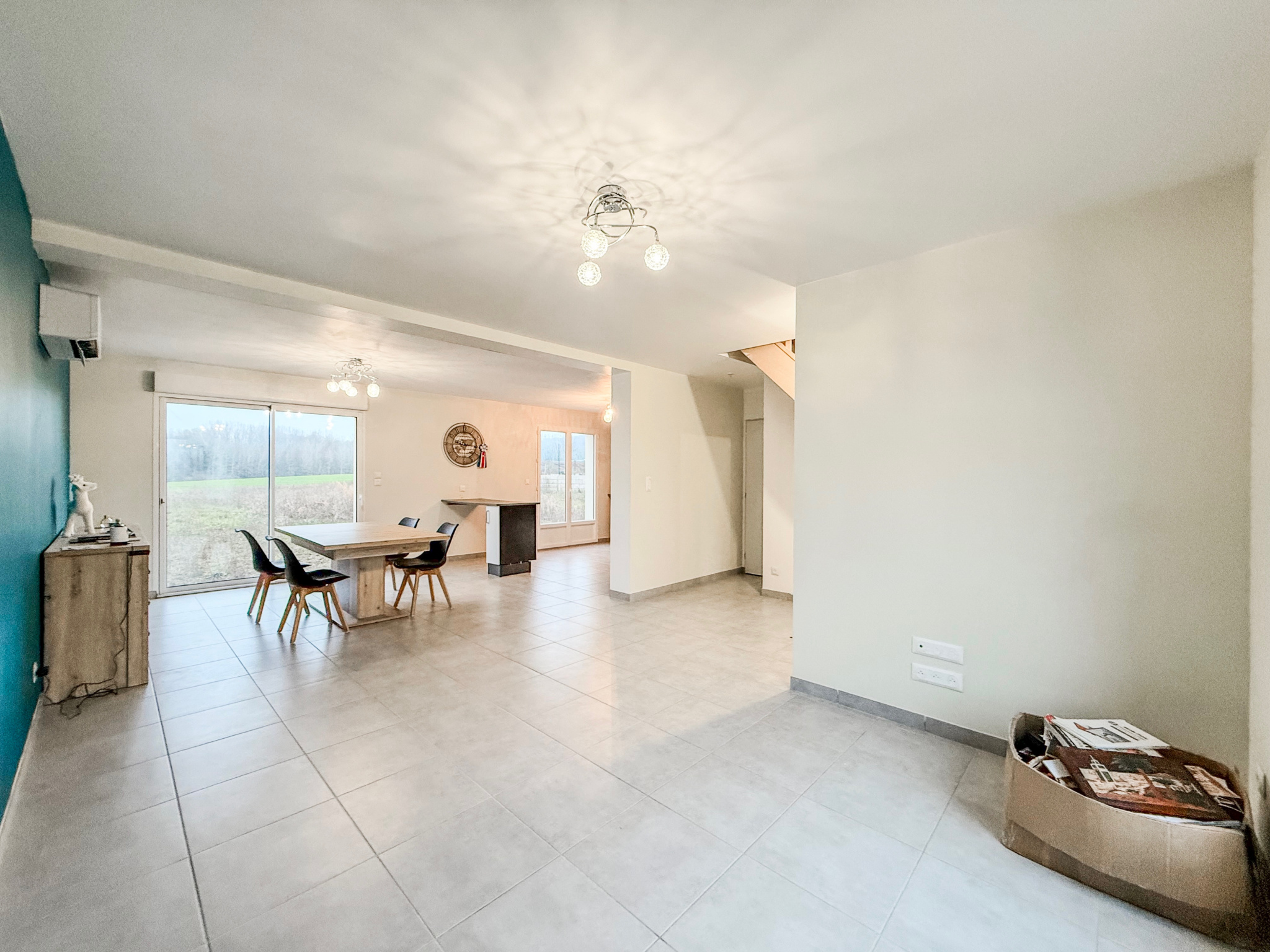 Immo80 – L'immobilier à Amiens et dans la Somme-CANNECTANCOURT – PAVILLON INDIVIDUEL – 3 CHAMBRES – COUR – GARAGE – JARDIN – SOUS GARANTIE DECENALE