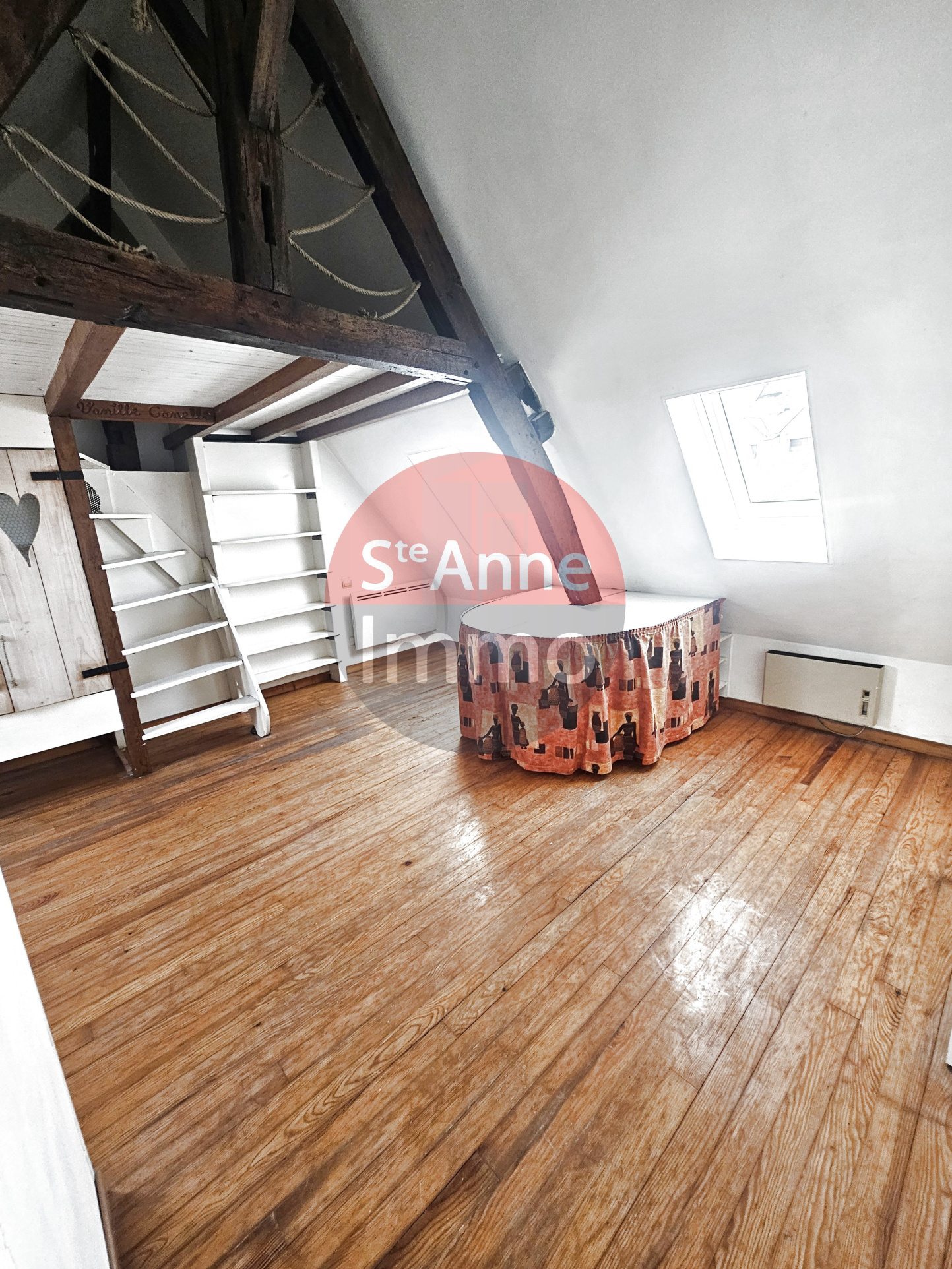 Immo80 – L'immobilier à Amiens et dans la Somme-AMIENS – QUARTIER SAINT LEU- AMIENOISE DE 67 M2 AVEC COUR ET DEPENDANCE