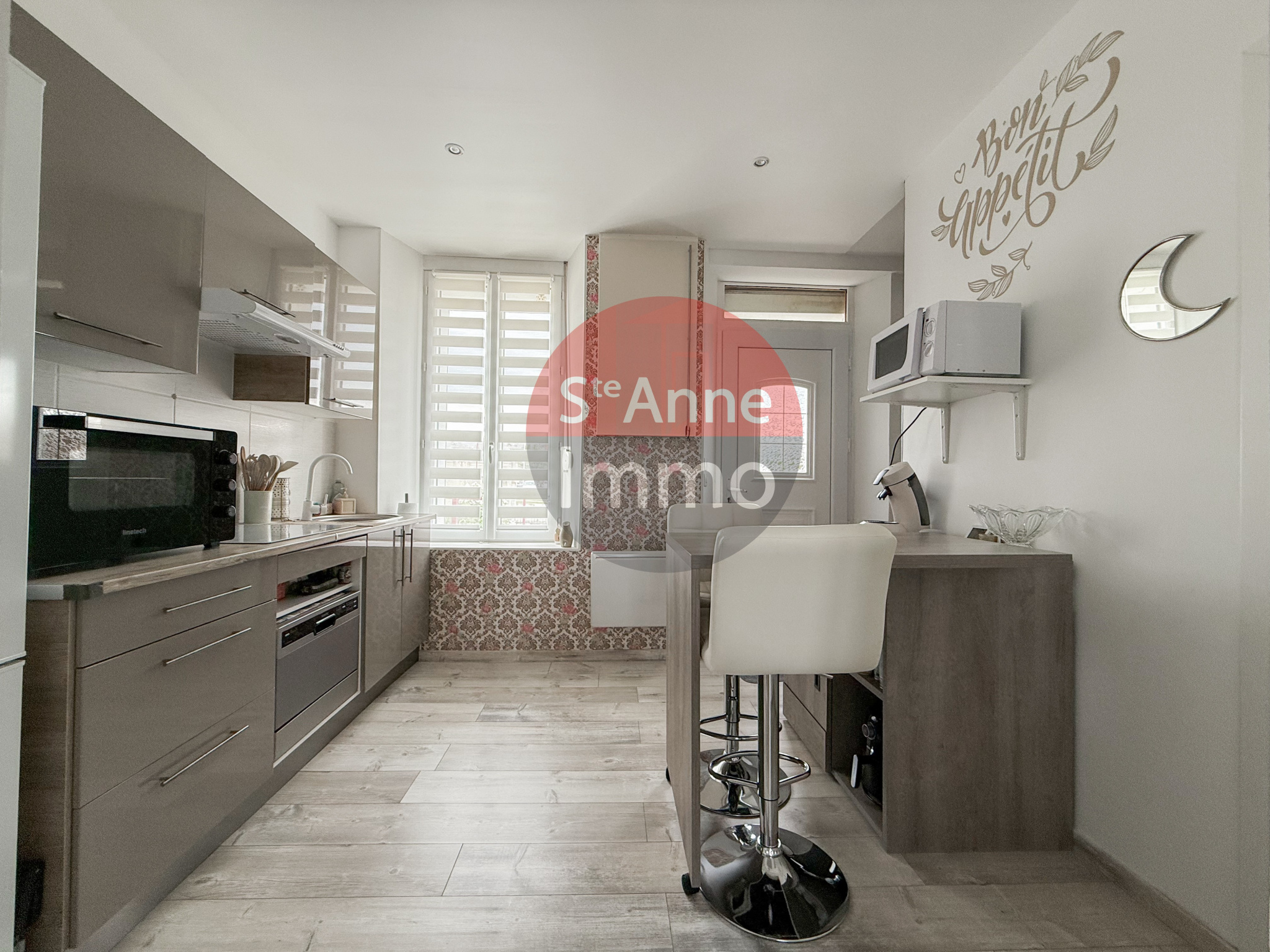 Immo80 – L'immobilier à Amiens et dans la Somme-ROSIERES-EN-SANTERRE – MAISON SEMI-MITOYENNE – 2 CHAMBRES – CAVE – GARAGE
