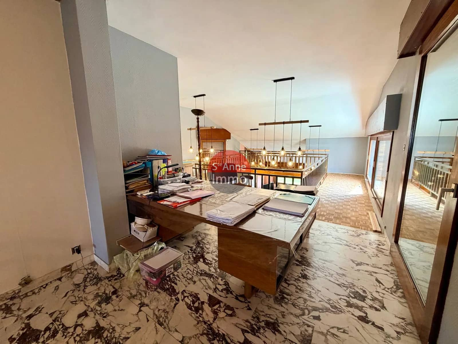 Immo80 – L'immobilier à Amiens et dans la Somme-AMIENS – MAISON – 250 M2 – 5 CHAMBRES – VERANDA – SOUS-SOL – JARDIN – GARAGE