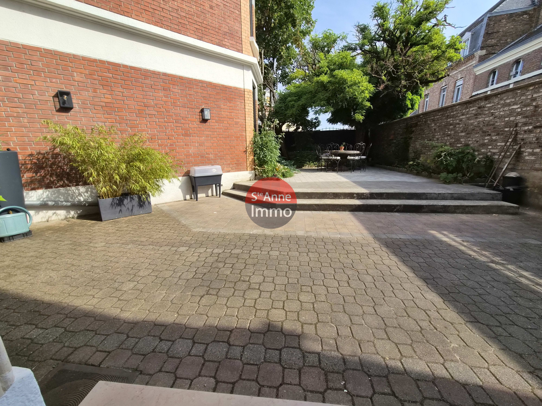Immo80 – L'immobilier à Amiens et dans la Somme-AMIENS SAINTE ANNE – 2 MIN DE LA GARE – MAISON DE MAITRE ENTIERREMENT RENOVE 160 M2
