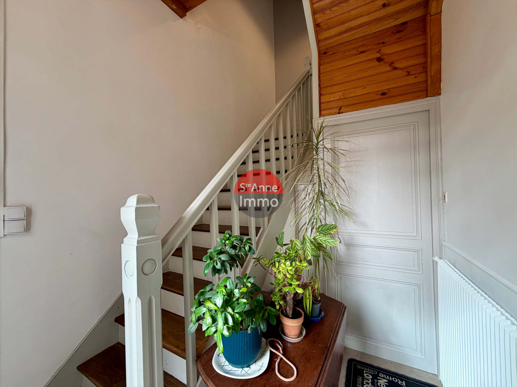 Immo80 – L'immobilier à Amiens et dans la Somme-ALBERT – MAISON MITOYENNE 165m2 – AUTONOMIE DE PLAIN PIED – 5 CHAMBRES – JARDIN – GARAGE – COUR – ATELIER