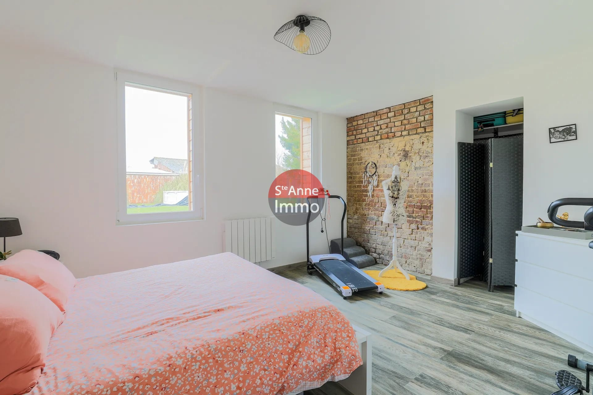 Immo80 – L'immobilier à Amiens et dans la Somme-ORESMAUX – MAISON DE PLAIN -PIED – 3 CHAMBRES – JARDIN – LOCAL – GRENIER AMENAGEABLE