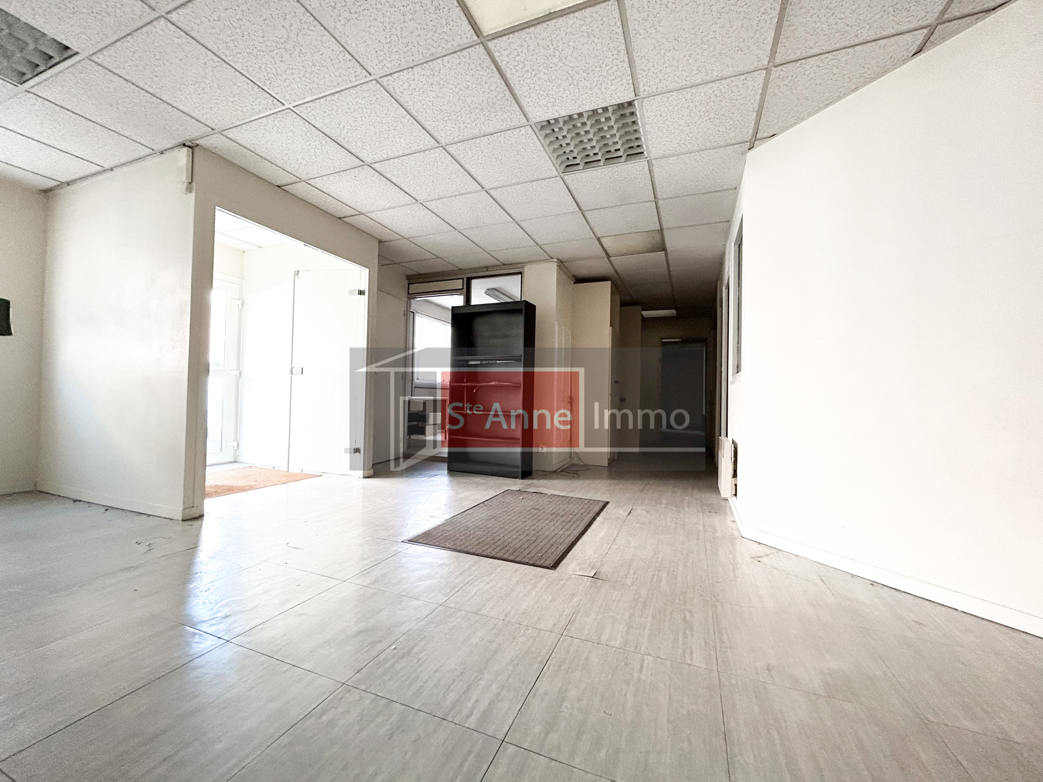 Immo80 – L'immobilier à Amiens et dans la Somme-AMIENS – QUARTIER SAINT-ACHEUL – LOCAL COMMERCIAL A RENOVER – LOFT POSSIBLE