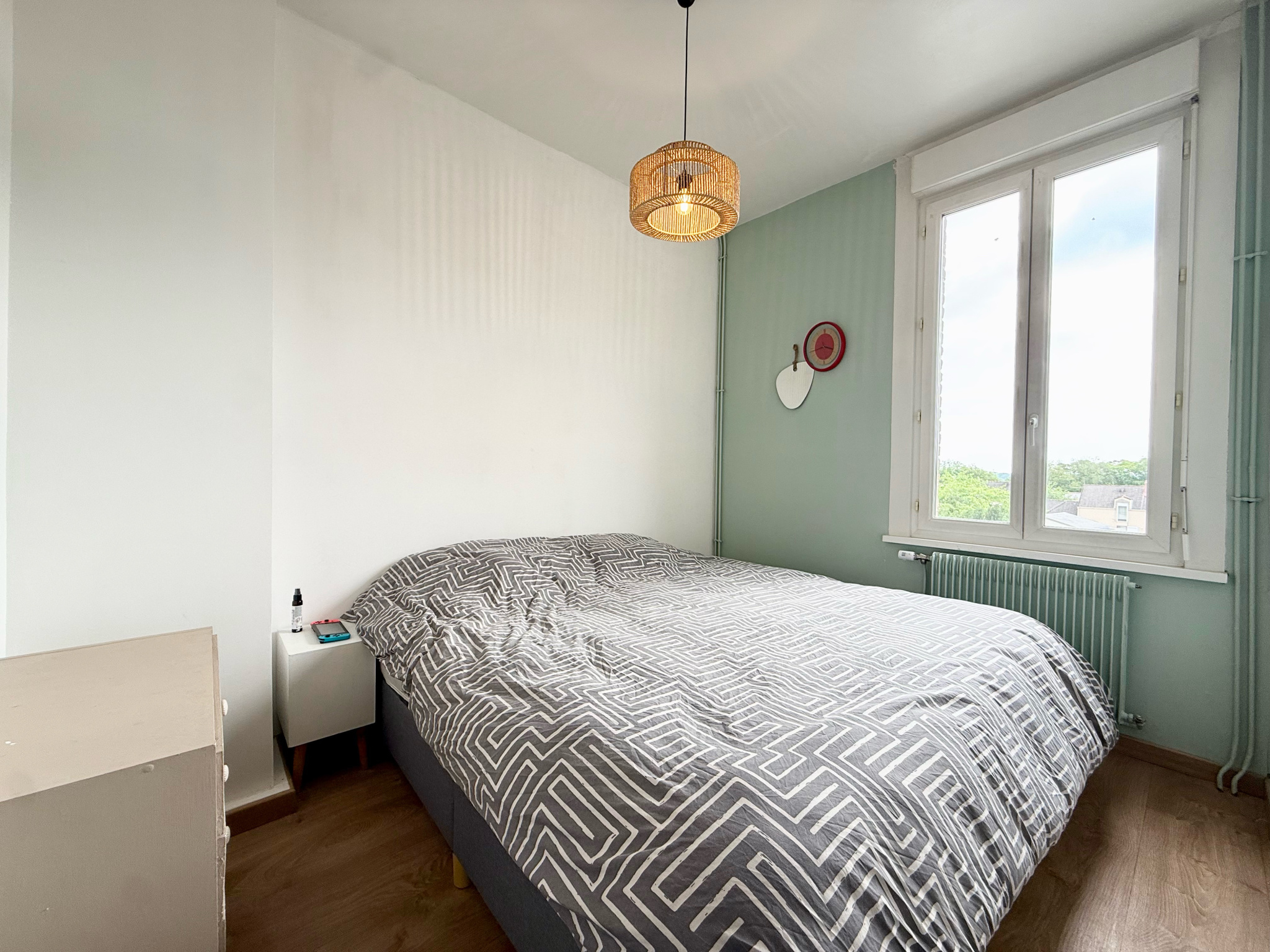 Immo80 – L'immobilier à Amiens et dans la Somme-AMIENS – QUARTIER SAINT ACHEUL – AMIENOISE – 3 CHAMBRES – JARDIN – TERRASSE – STATIONNEMENT PRIVATIF