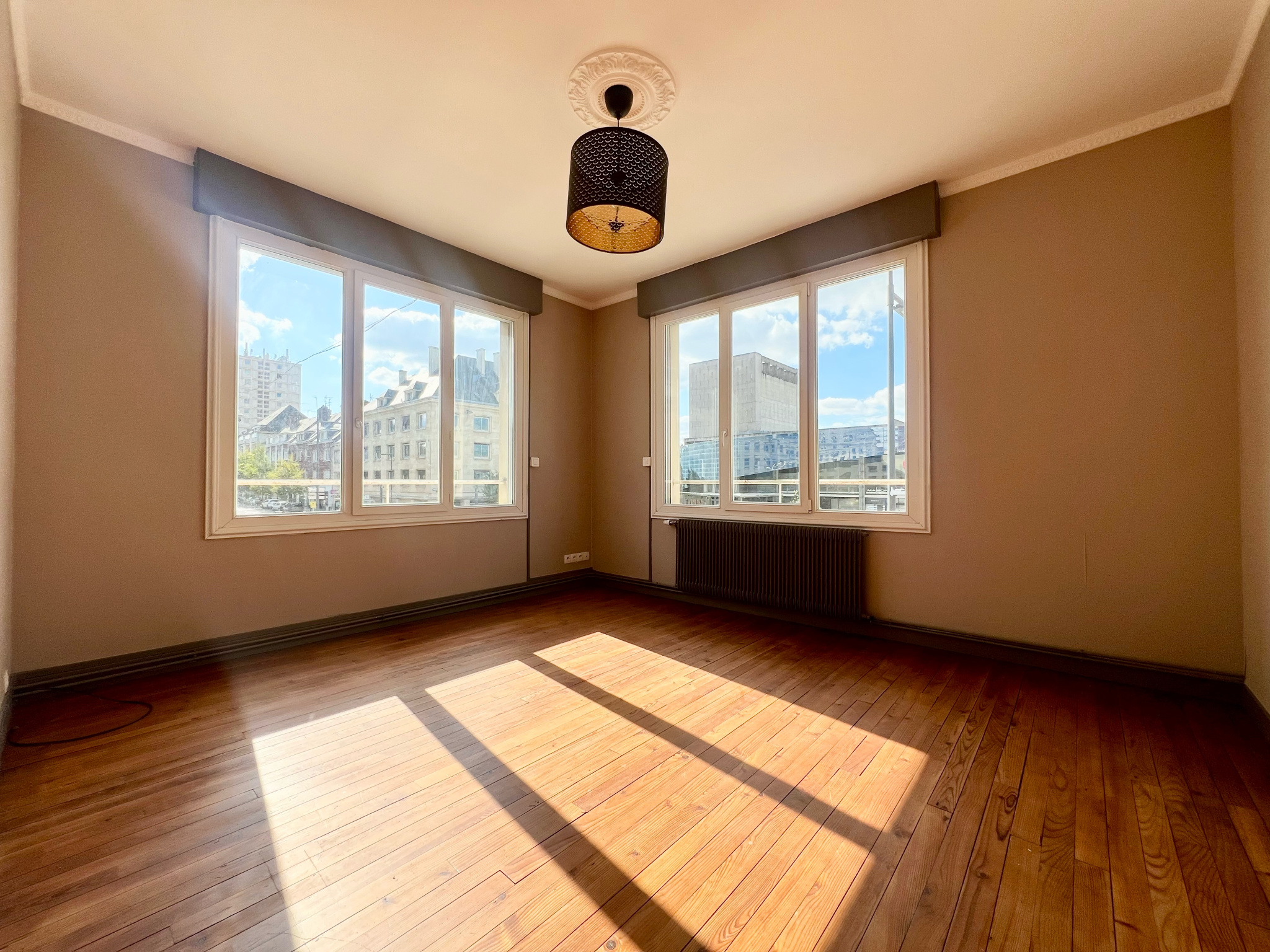 Immo80 – L'immobilier à Amiens et dans la Somme-AMIENS – APPARTEMENT – 90m2 – 2 CHAMBRES – CENTRE-VILLE – PROCHE DE TOUTES COMMODITÉS