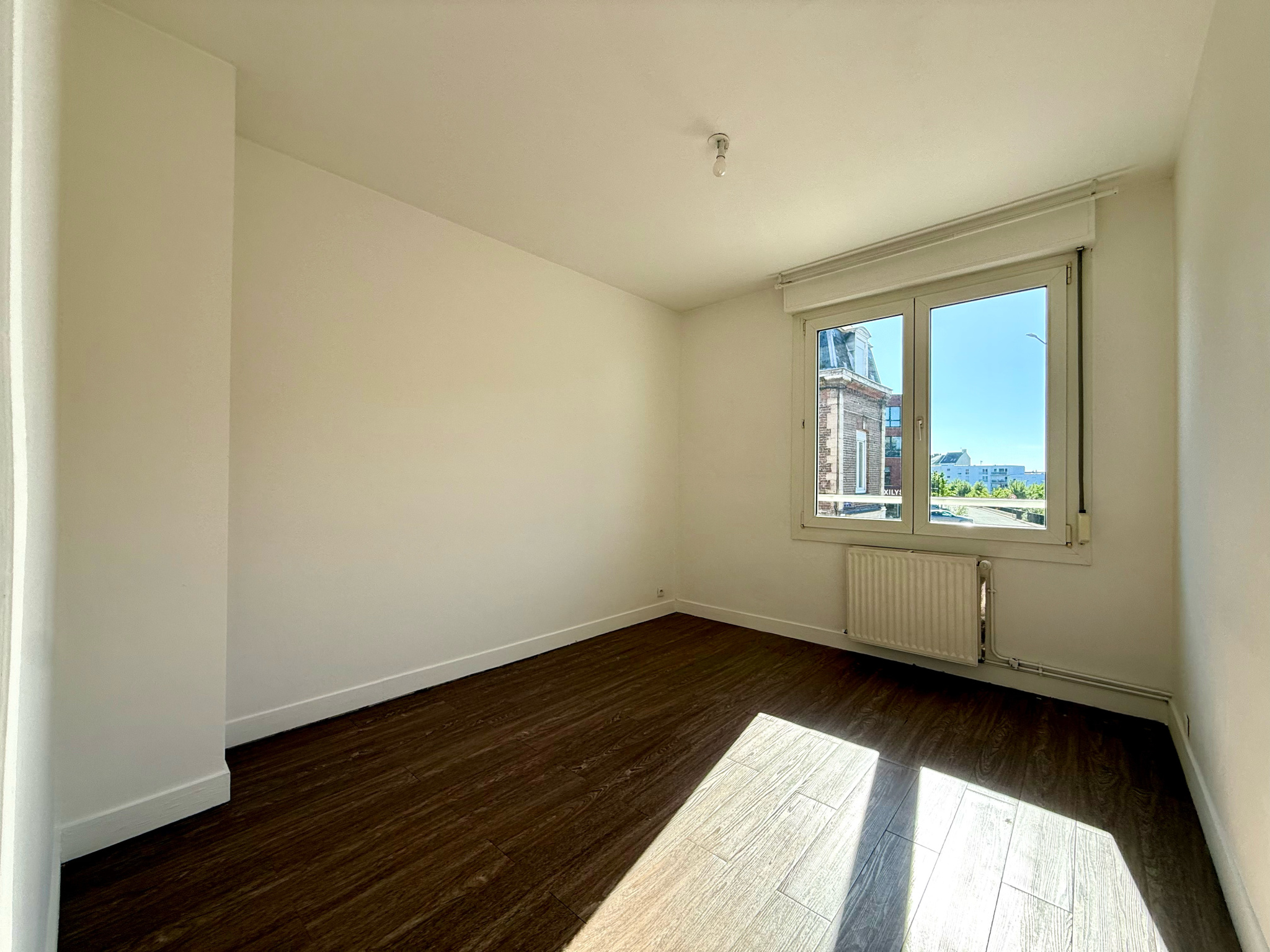 Immo80 – L'immobilier à Amiens et dans la Somme-AMIENS – SAINT HONORE – T3 – PLACE DE PARKING – GARAGE – CAVE