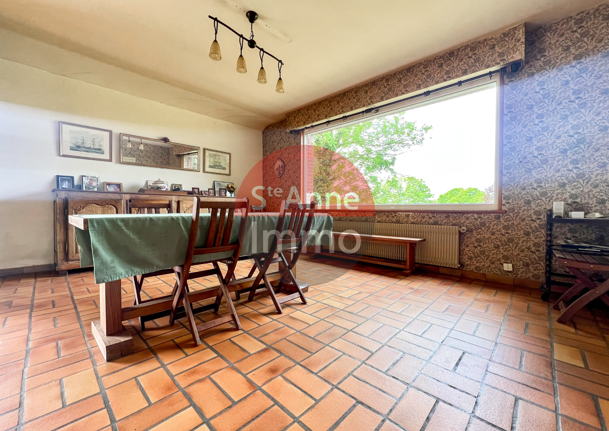 Immo80 – L'immobilier à Amiens et dans la Somme-PROCHE ALBERT – PAVILLON INDIVIDUEL /MAISON D’ARCHITECTE 170M2- 3 CHAMBRES – GRAND GARAGE