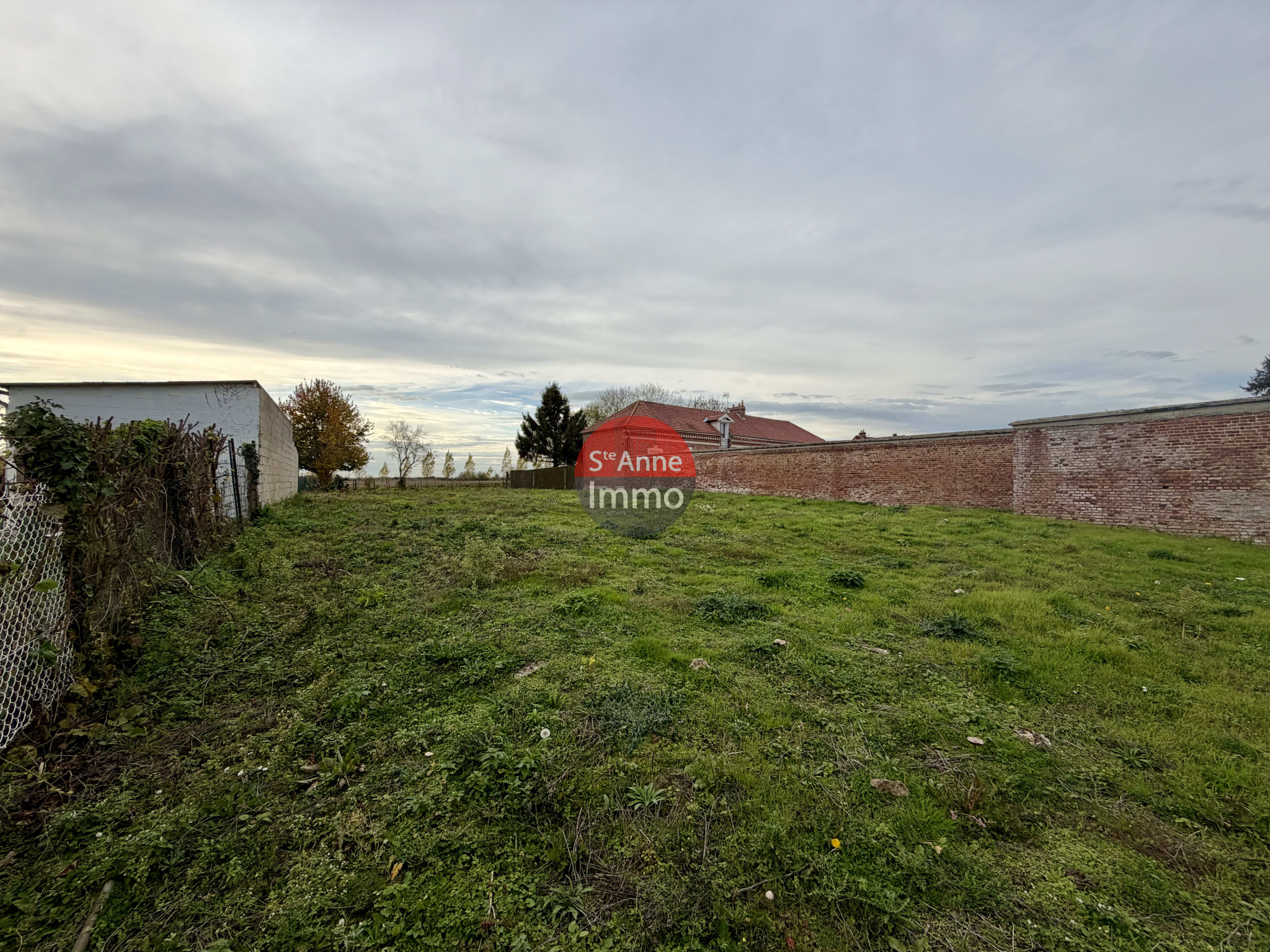 Immo80 – L'immobilier à Amiens et dans la Somme-TERRAIN À BÂTIR 1110m2 DERNANCOURT