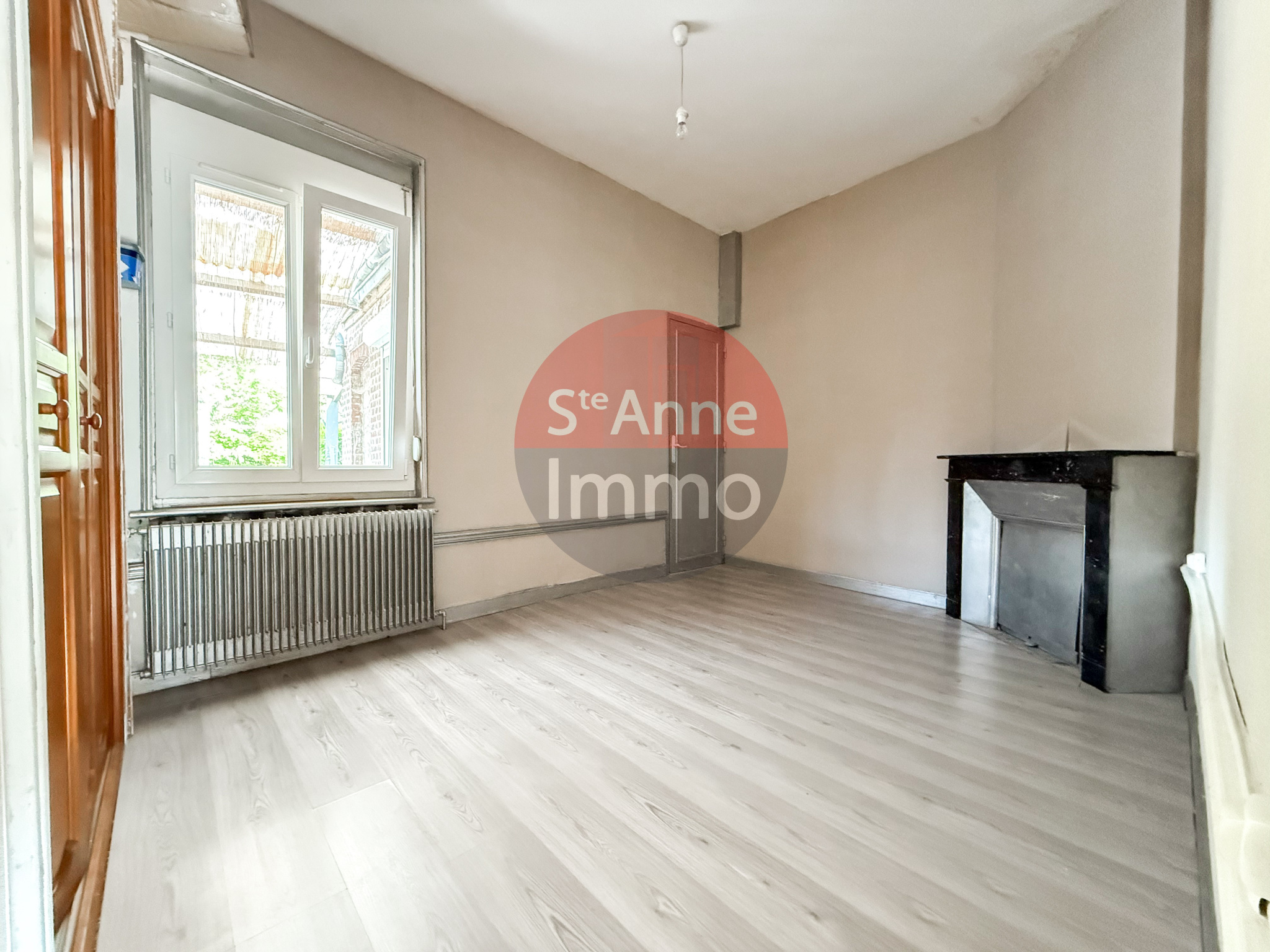 Immo80 – L'immobilier à Amiens et dans la Somme-CAIX – MAISON AVEC AUTONOMIE DE PLAIN PIED – 4 CHAMBRES – JARDIN – SOUS SOL COMPLET – GARAGE