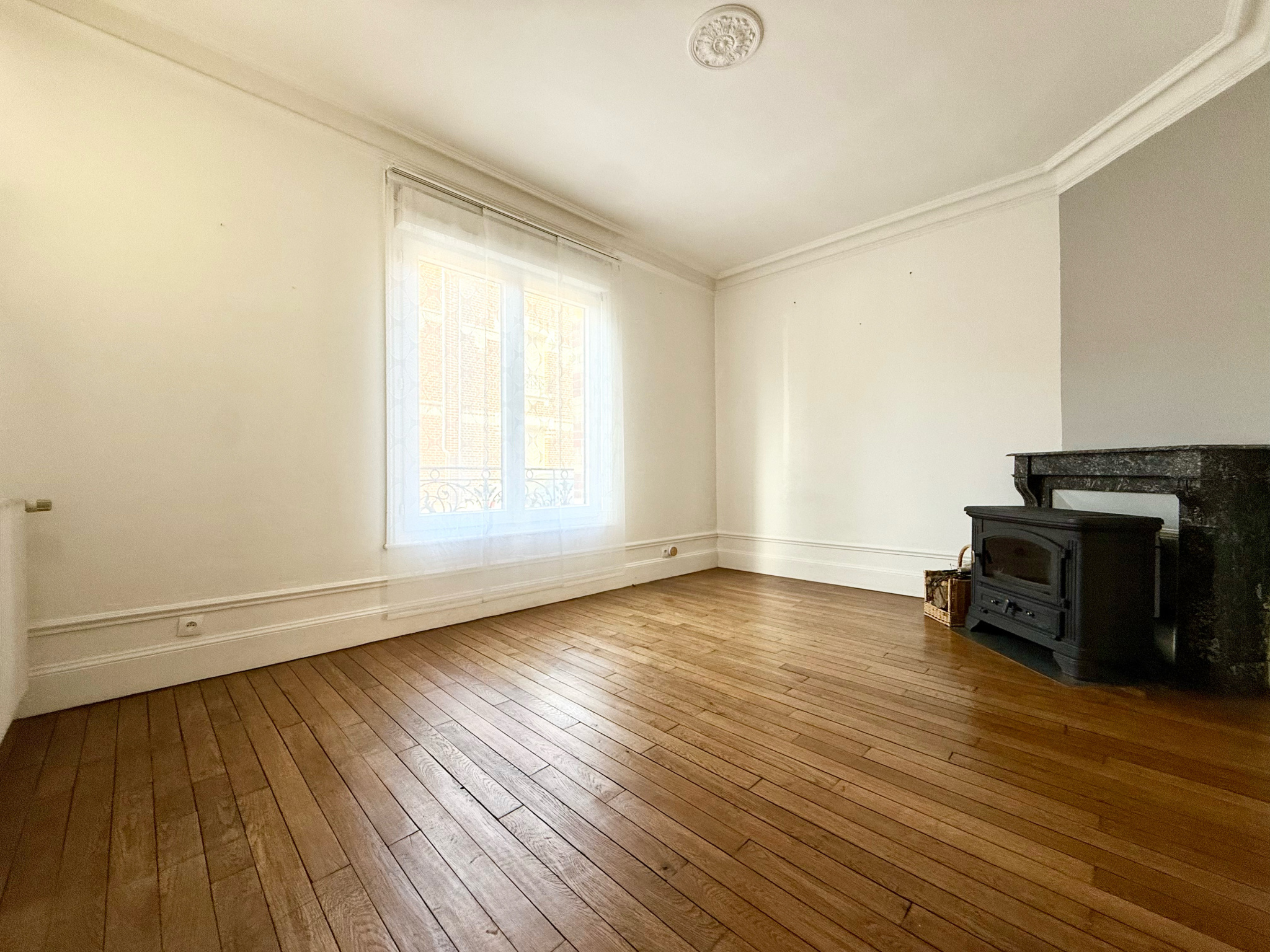 Immo80 – L'immobilier à Amiens et dans la Somme-AMIENS – QUARTIER SAINT ACHEUL – AMIENOISE – 3 CHAMBRES – JARDIN –...