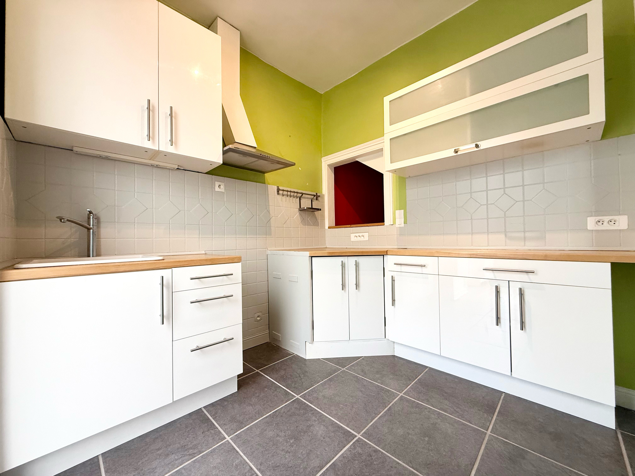 Immo80 – L'immobilier à Amiens et dans la Somme-AMIENS – QUARTIER SAINT ACHEUL – AMIENOISE – 3 CHAMBRES – JARDIN – CAVE