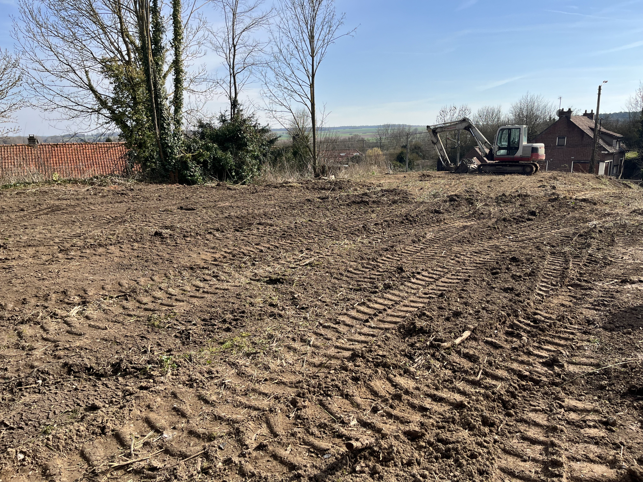 Immo80 – L'immobilier à Amiens et dans la Somme-HANGEST SUR SOMME – TERRAIN A BATIR – 1900m2