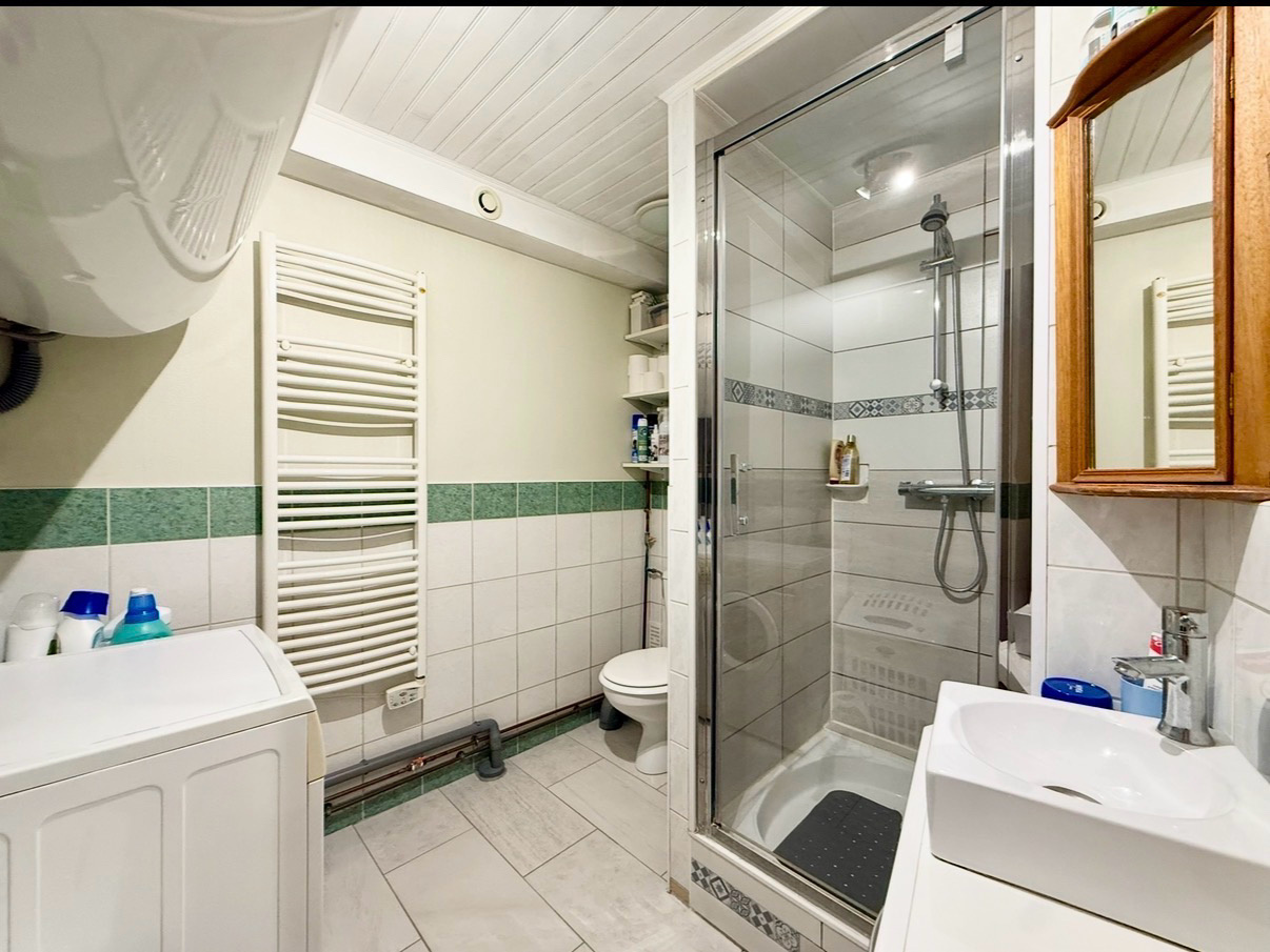 Immo80 – L'immobilier à Amiens et dans la Somme-AMIENS – QUARTIER SAINT ACHEUL – 4 CHAMBRES – COUR – CAVE