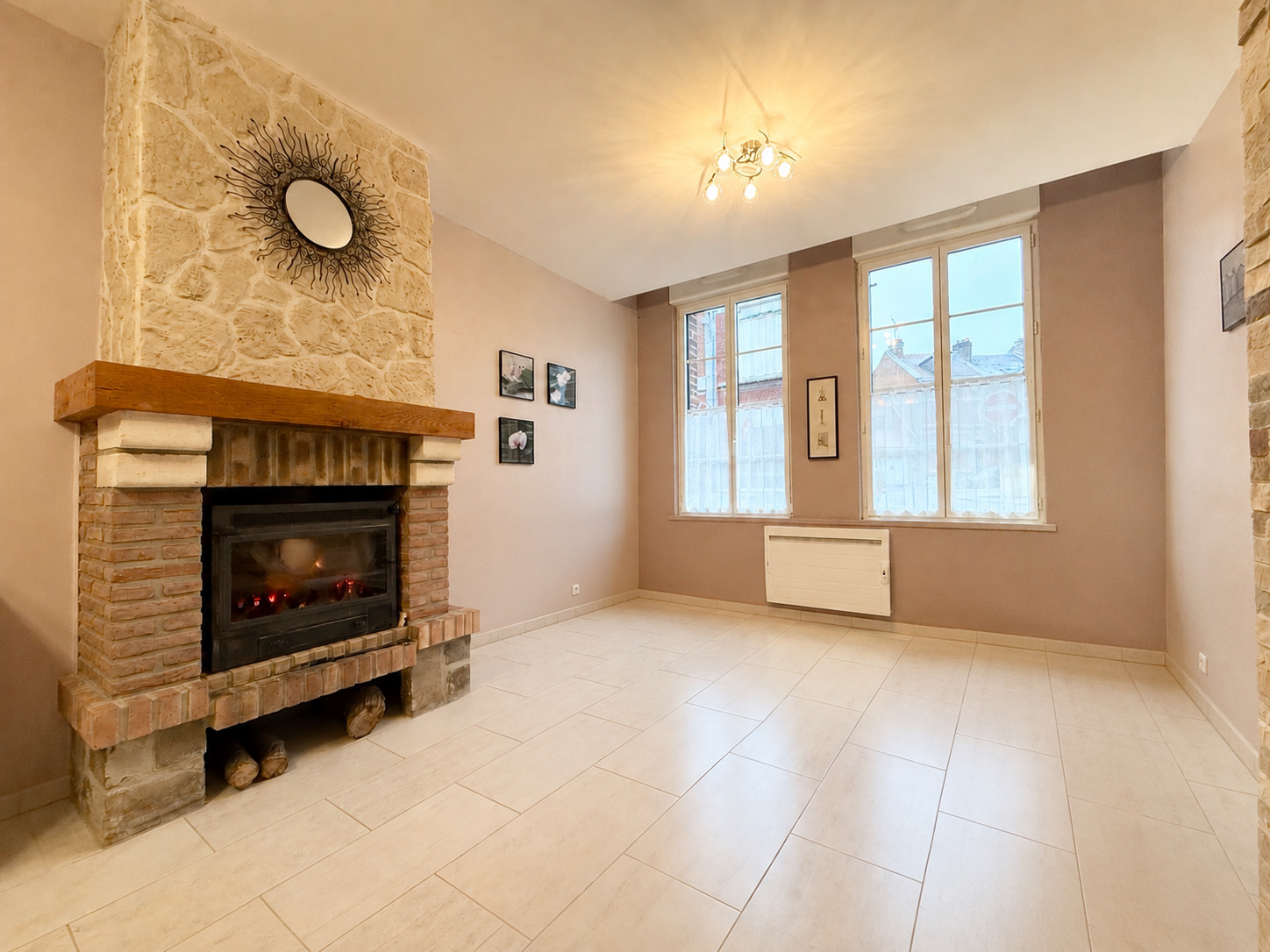 Immo80 – L'immobilier à Amiens et dans la Somme-AMIENS – QUARTIER SAINT ACHEUL – 4 CHAMBRES – COUR – CAVE