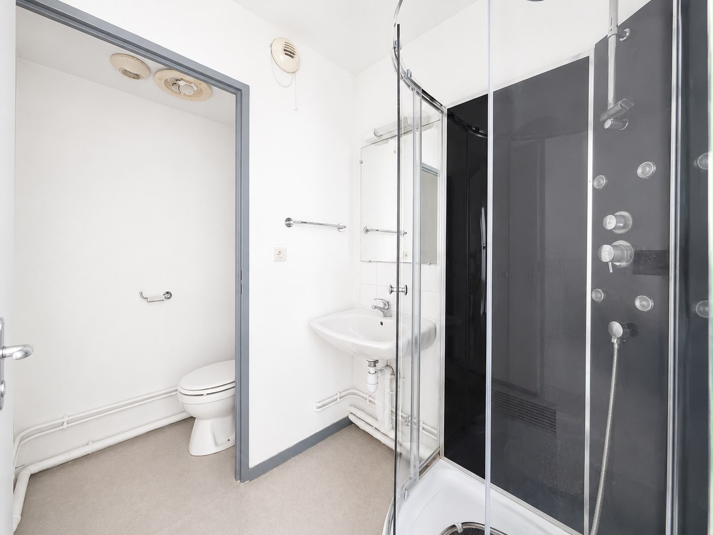 Immo80 – L'immobilier à Amiens et dans la Somme-AMIENS – QUARTIER SAINT MAURICE – APPARTEMENT T1 BIS – DERNIER ÉTAGE – PLACE DE PARKING