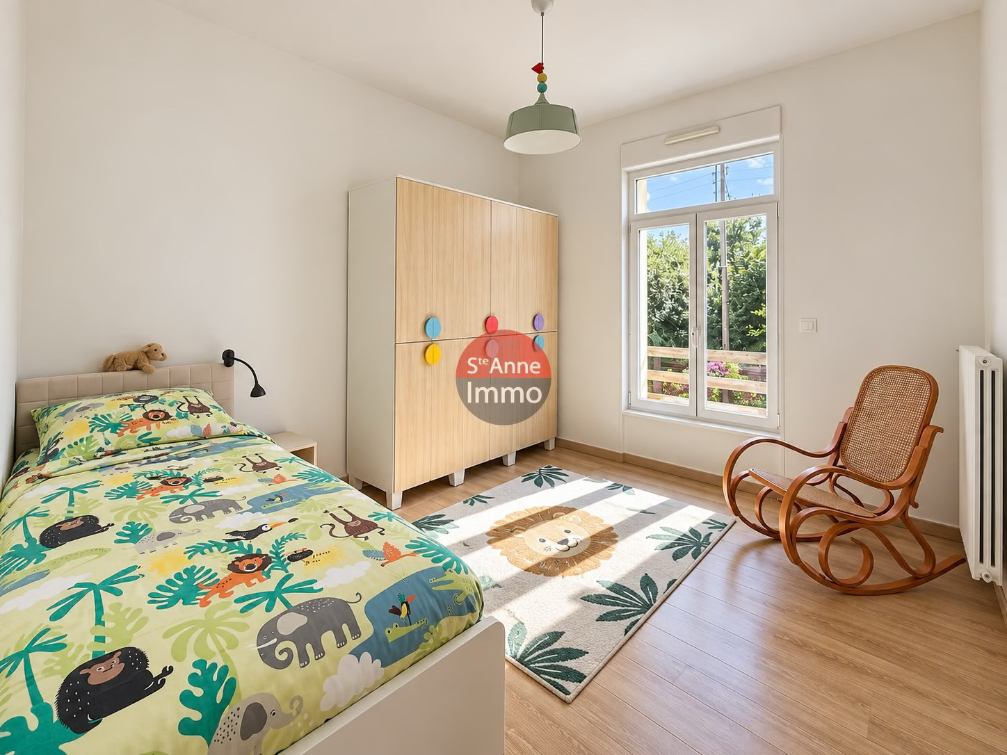 Immo80 – L'immobilier à Amiens et dans la Somme-ROSIERES-EN-SANTERRE – MAISON MITOYENNE – 2 CHAMBRES – CAVE – TERRASSE – JARDIN – DEPENDANCES