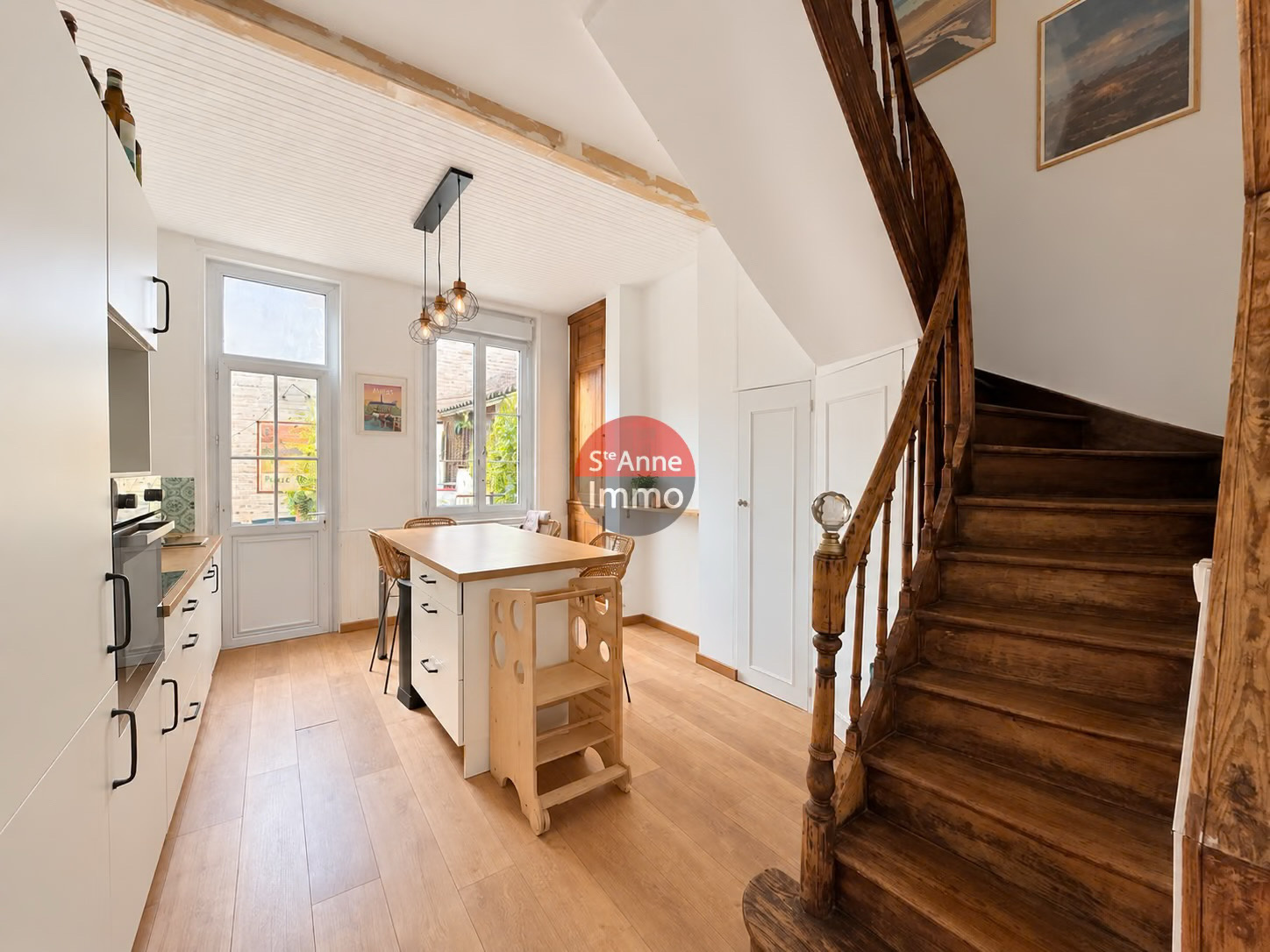 Immo80 – L'immobilier à Amiens et dans la Somme-AMIENS – SAINT HONORE – HENRIVILLE – AMIENOISE – 85m2 – 3 CHAMBRES – 1 BUREAU – COUR – CAVE – DEPENDANCES