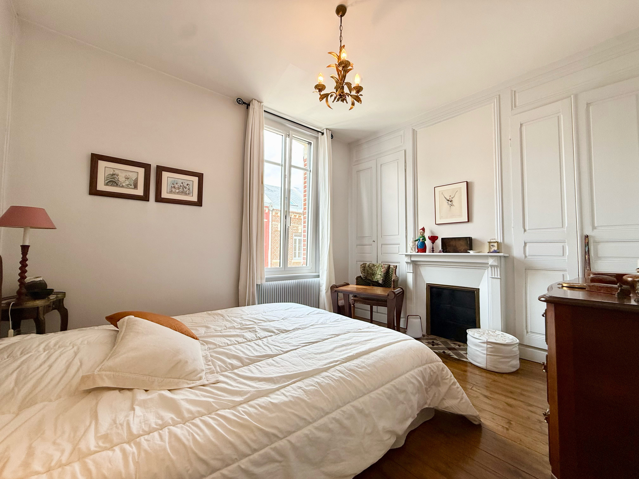 Immo80 – L'immobilier à Amiens et dans la Somme-AMIENS – QUARTIER SAINT ACHEUL – AMIENOISE – 3 CHAMBRES – COUR – TERRASSE – CAVE