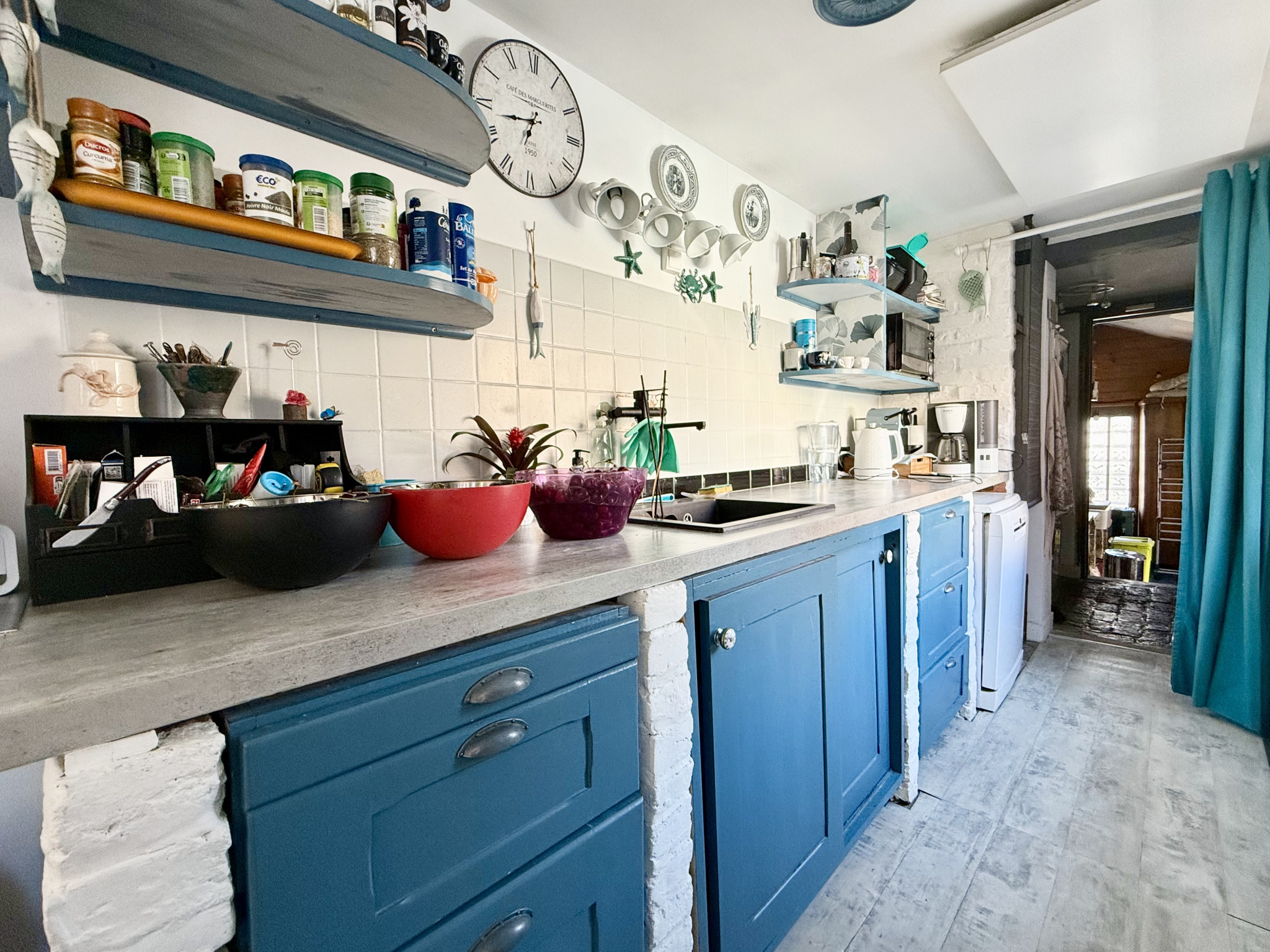 Immo80 – L'immobilier à Amiens et dans la Somme-CAIX – MAISON AVEC AUTONOMIE DE PLAIN PIED – 3 CHAMBRES – JARDIN – PLACE DE STATIONNEMENT