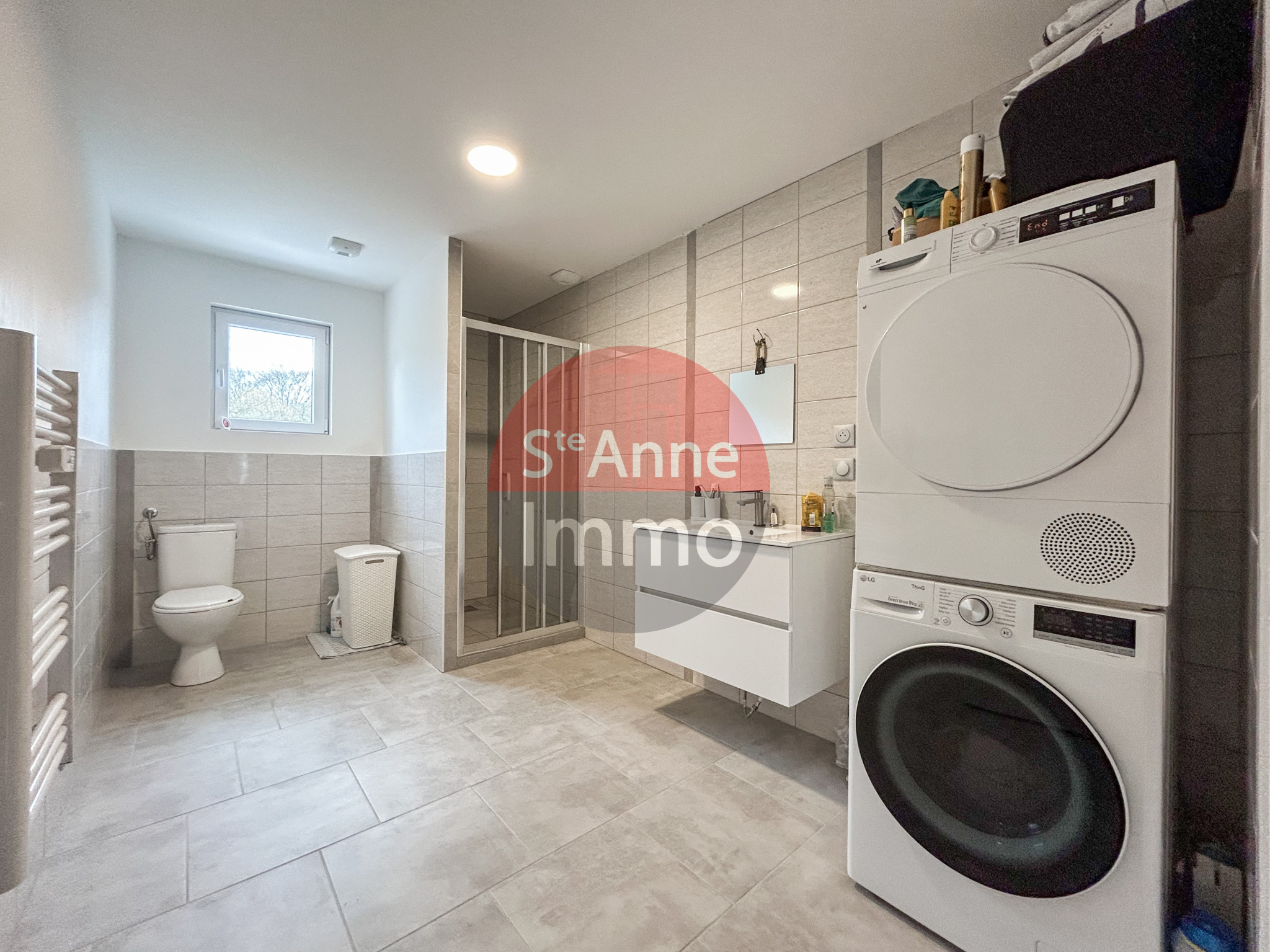 Immo80 – L'immobilier à Amiens et dans la Somme-SAINT-QUENTIN – PAVILLON INDIVIDUEL DE PLAIN PIED – 3 CHAMBRES – GARAGE – COUR – JARDIN