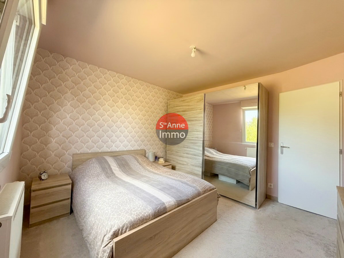 Immo80 – L'immobilier à Amiens et dans la Somme-VRELY – PAVILLON INDIVIDUELLE – 106m2 – PLAIN PIED – 3 CHAMBRES – GARAGE – JARDIN – COUR – TERRASSE